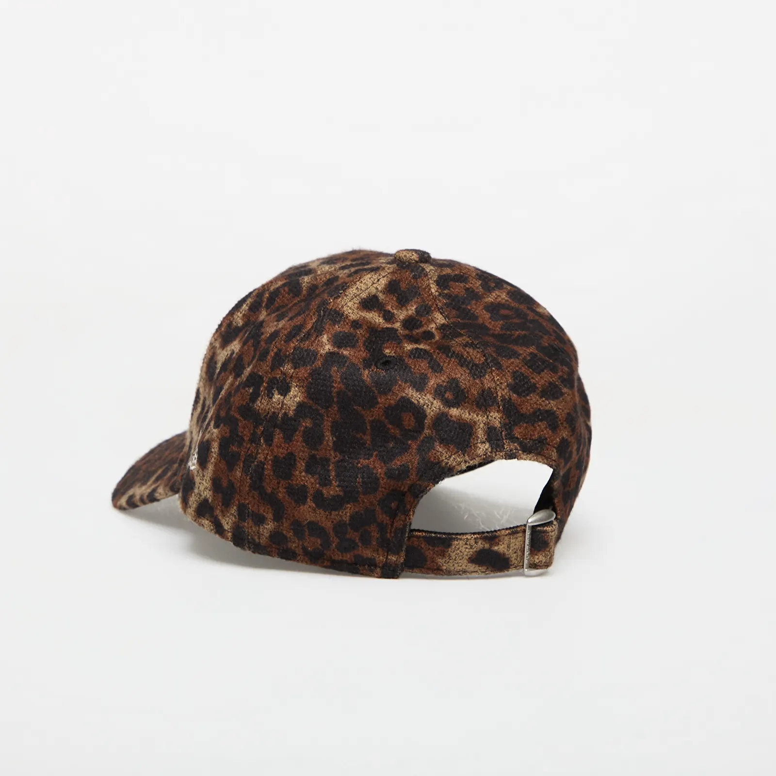 Șepci pentru bărbați New Era 9FORTY MLB Cosy Leopard New York Yankees ?