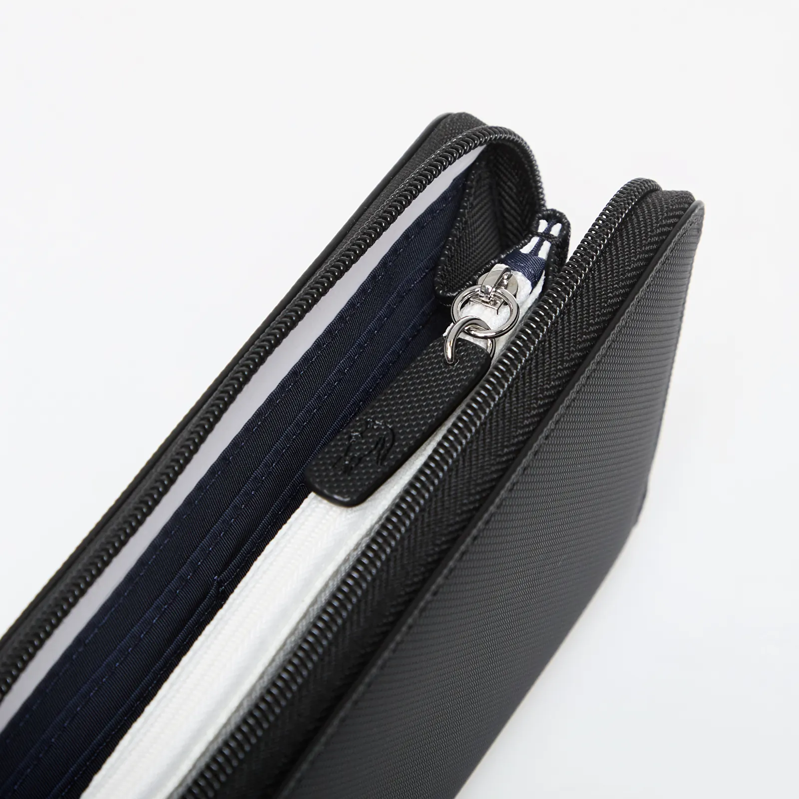 Portfele męskie Lacoste L Zip Wallet Black