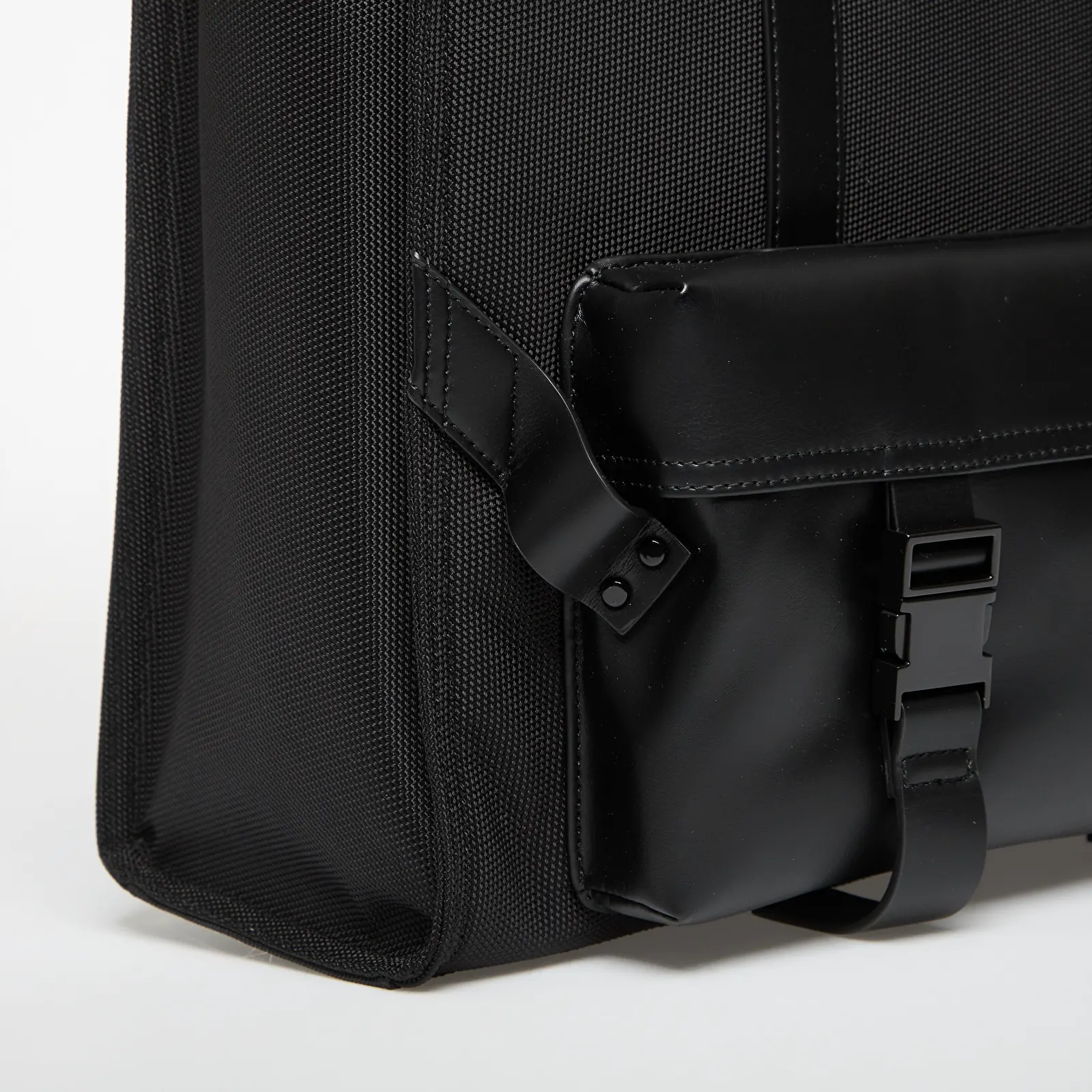 Naiste õlakotid Diesel Multi-Pkts Shopping Bag Black