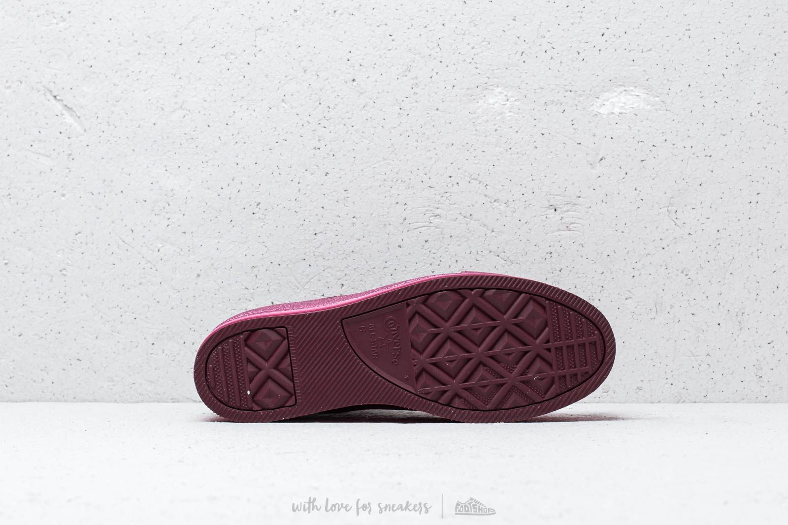 Naiste jalatsid Converse x Miley Cyrus Chuck Taylor All Star Platform Hi Dark Burgundy/ Pink