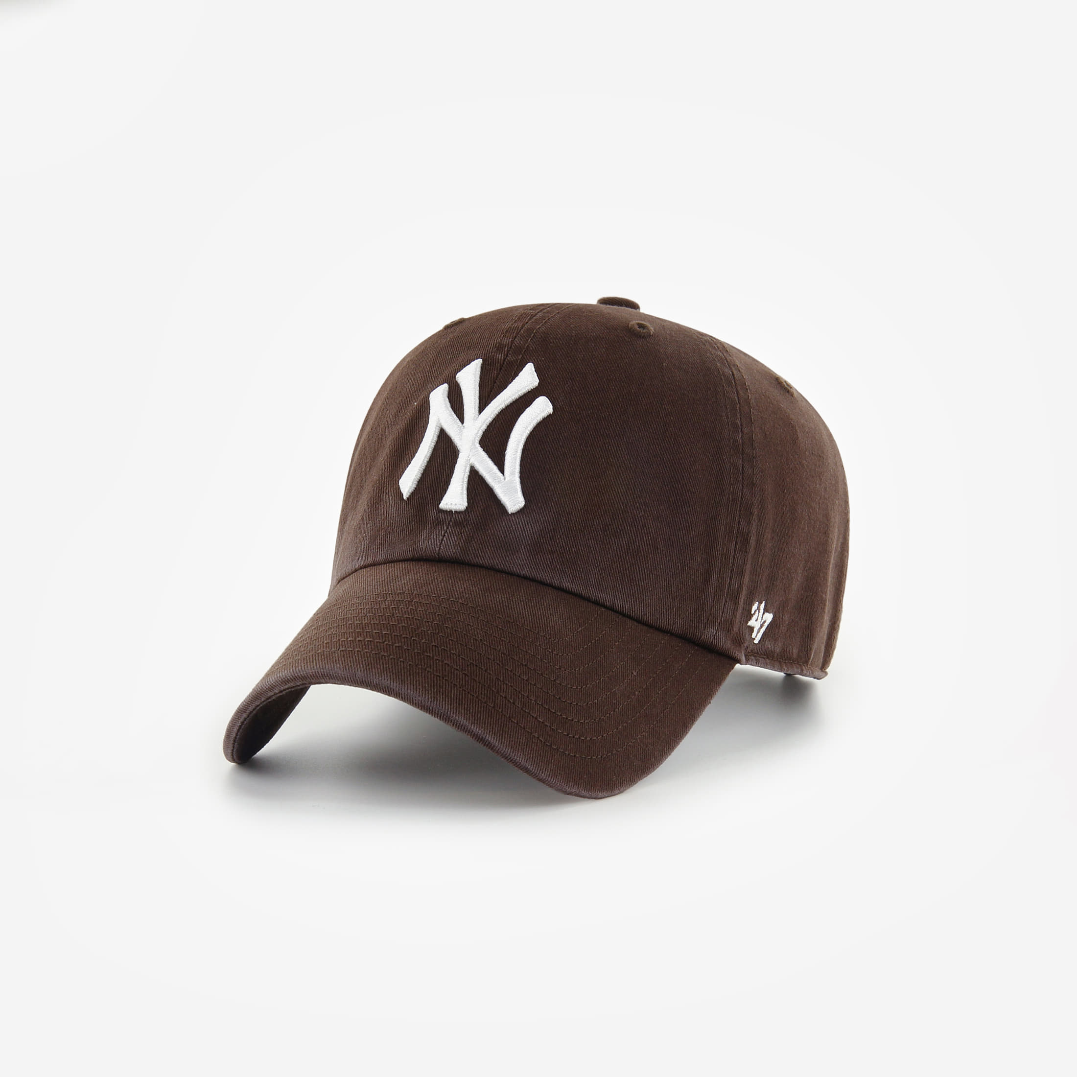 Capac 47 Brand Clean Up MLB New York Yankees Brown Universal