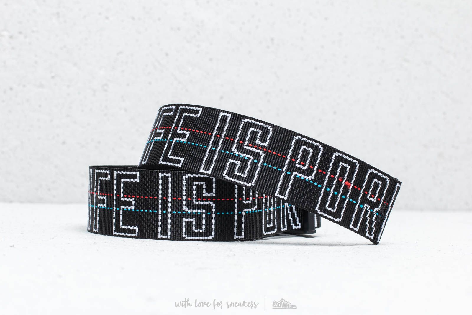 Pásky Life is Porno Fidlock Belt Black