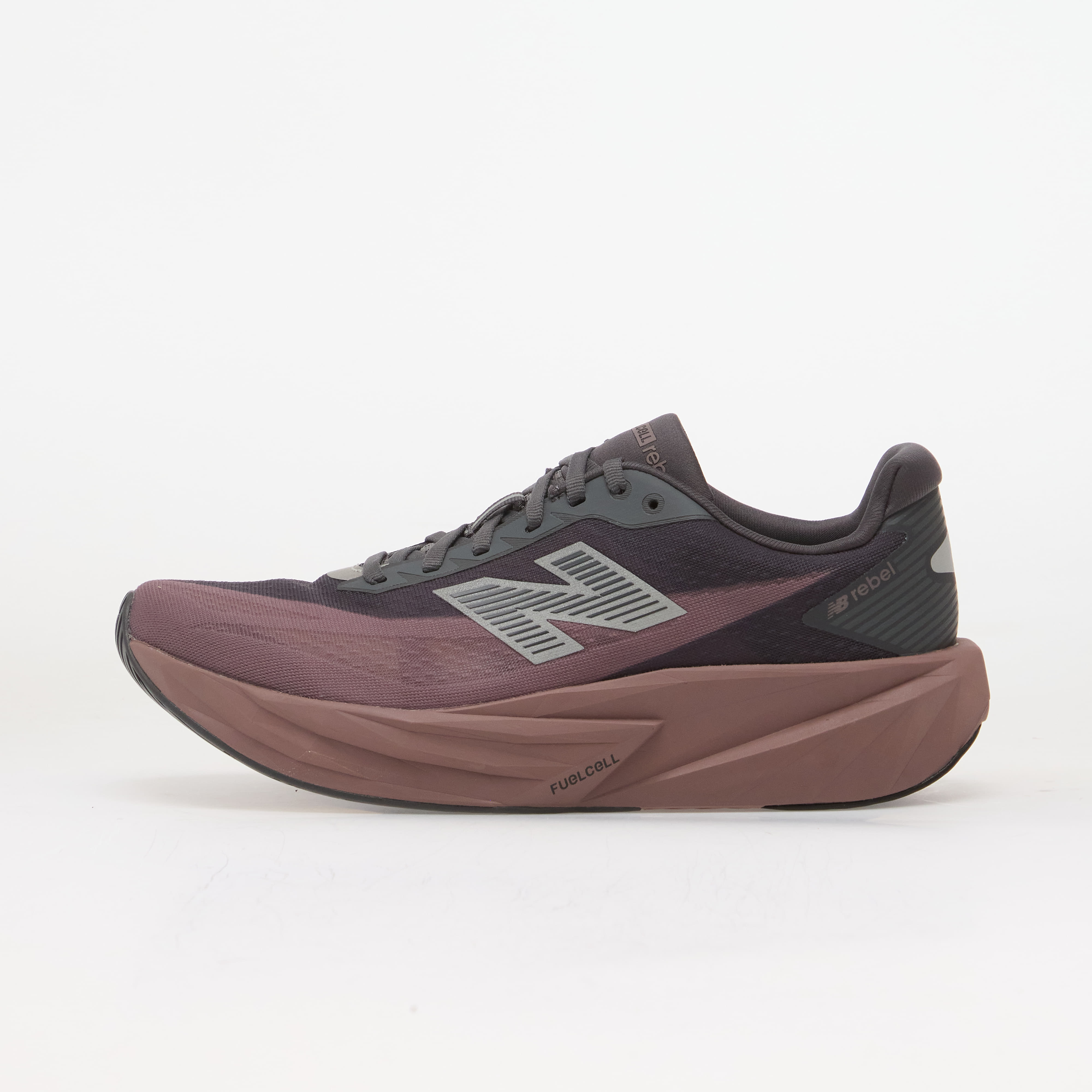 Sneakers New Balance FuelCell Rebel v5 Magnet/ Pebble EUR 42.5