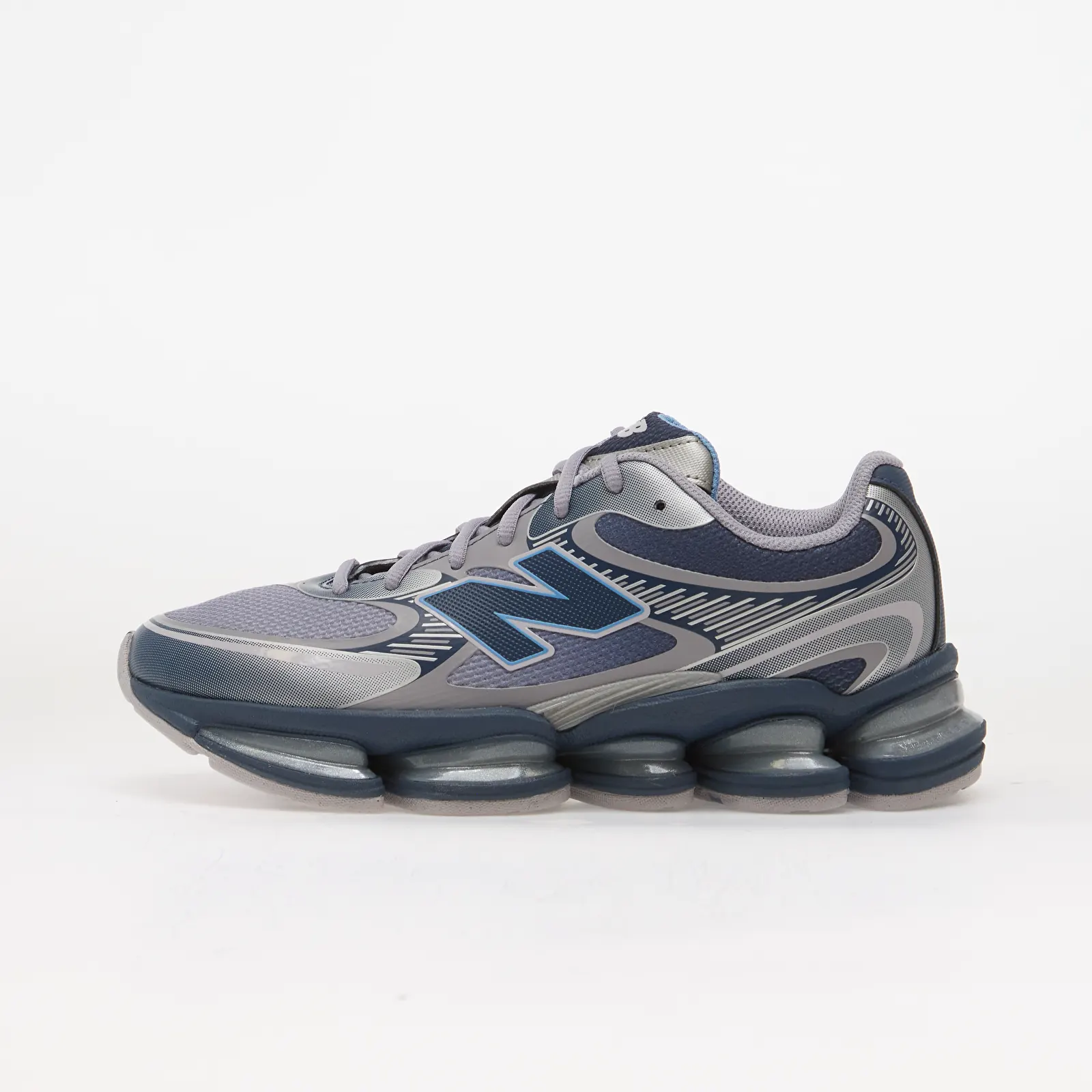 Herren Sneaker und Schuhe New Balance 2000 Vintage Indigo/ Digital Mist/ Silver Metallic
