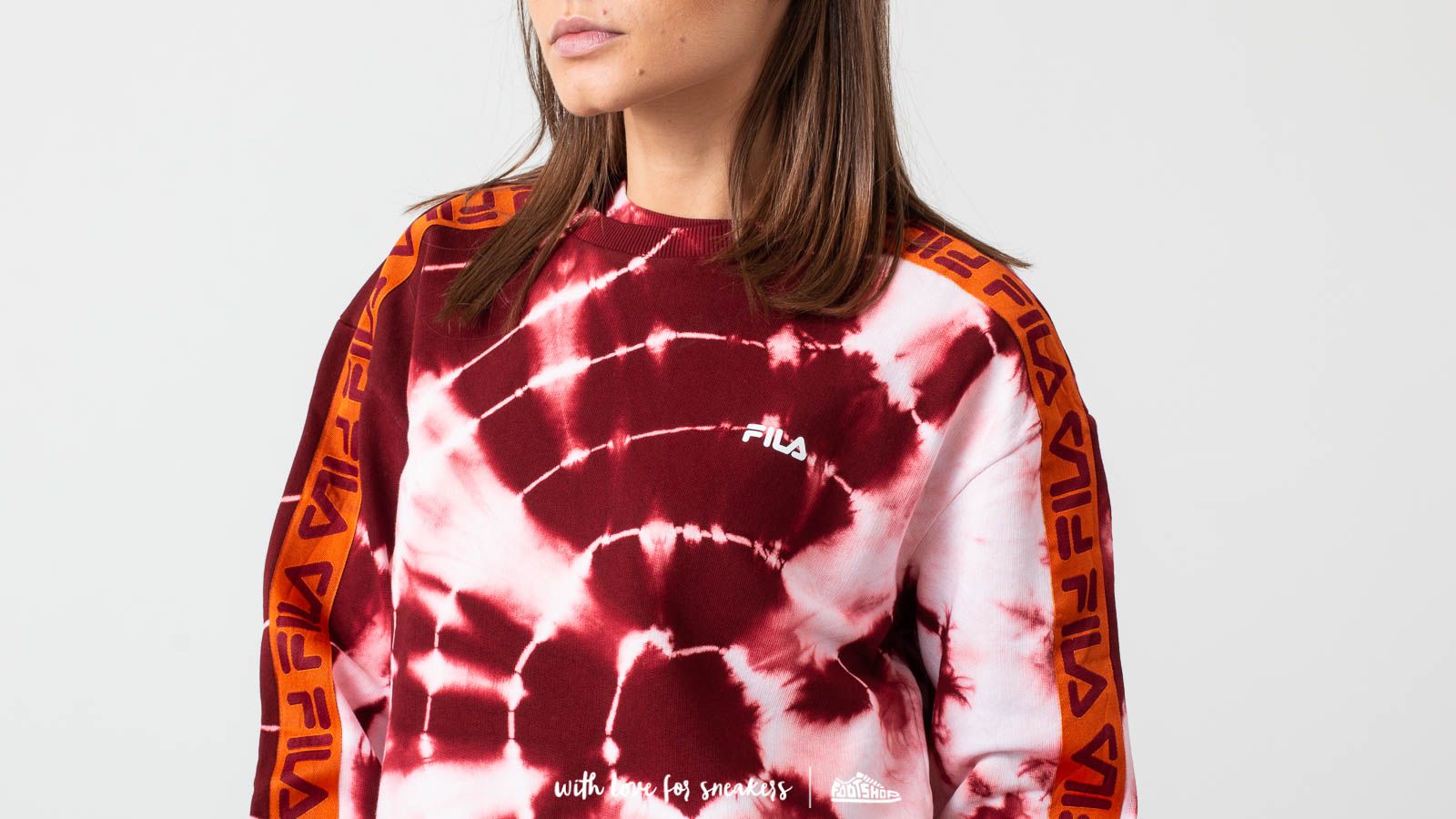Mikiny FILA Tammar Crewneck Galaxy Batik Print