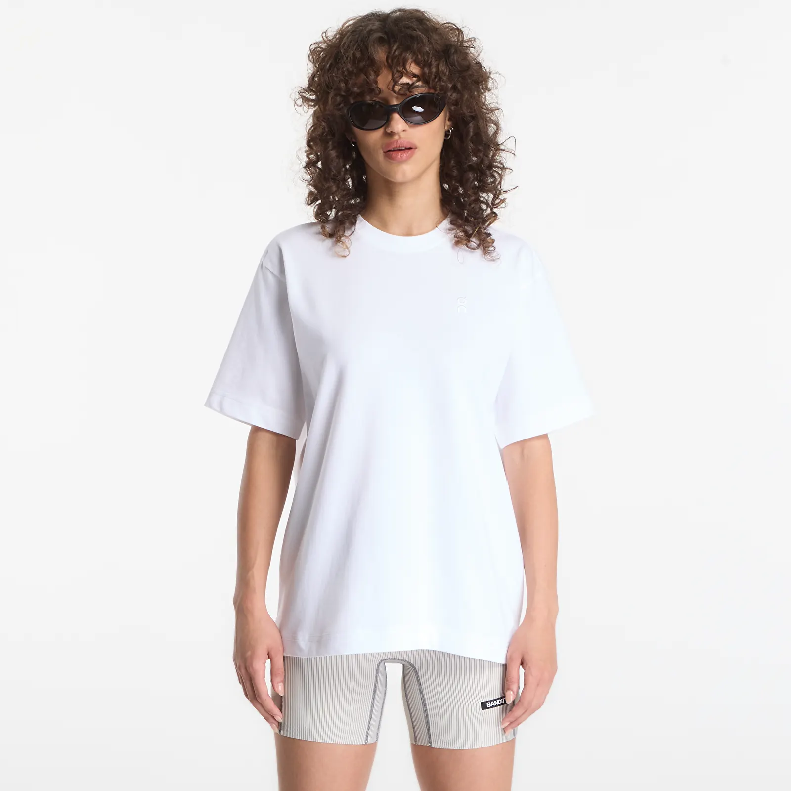 T-shirts  On Club Collective-T White