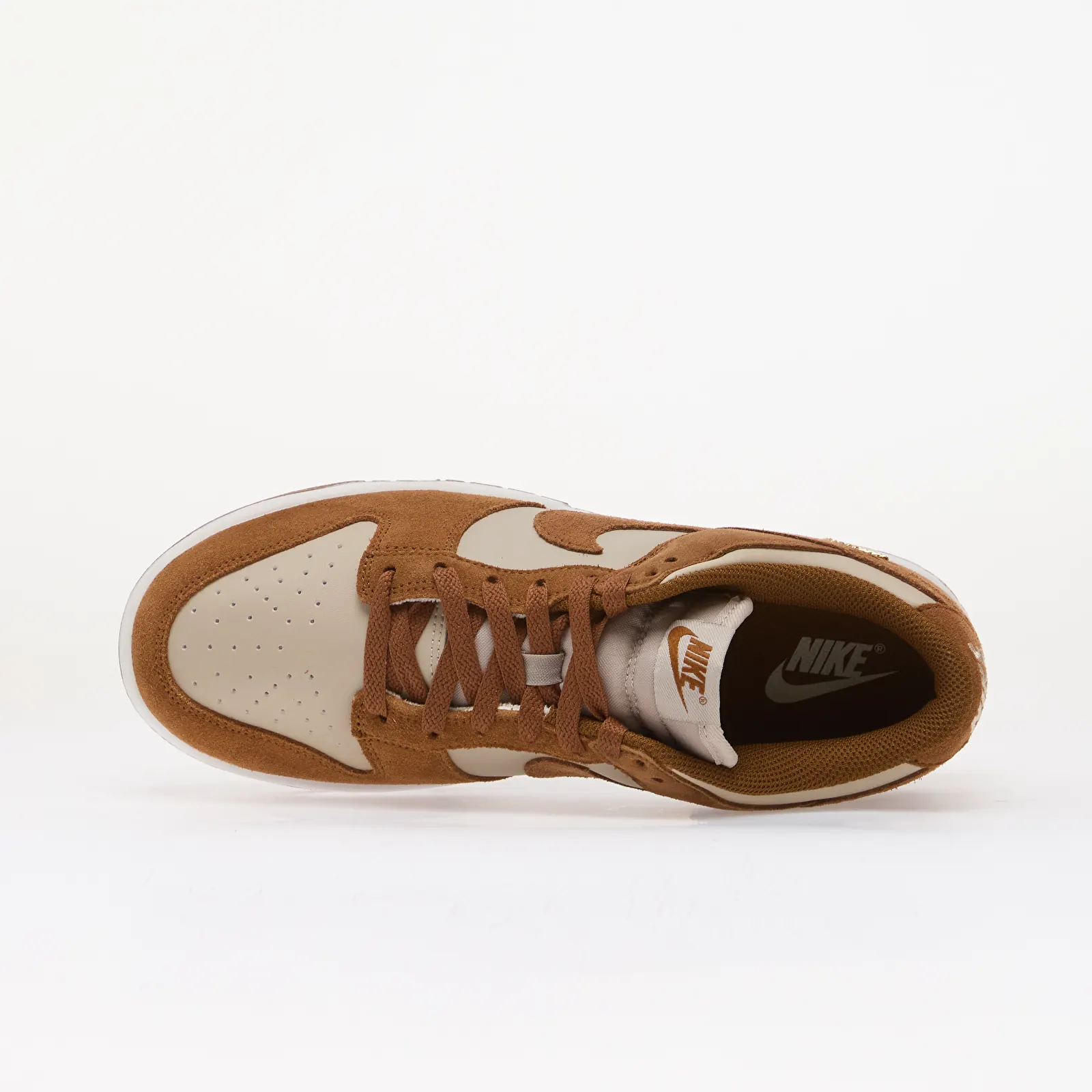 Chaussures et baskets femme Nike Dunk Low Suede Lt British Tan/ Lt British Tan-Cream Ii