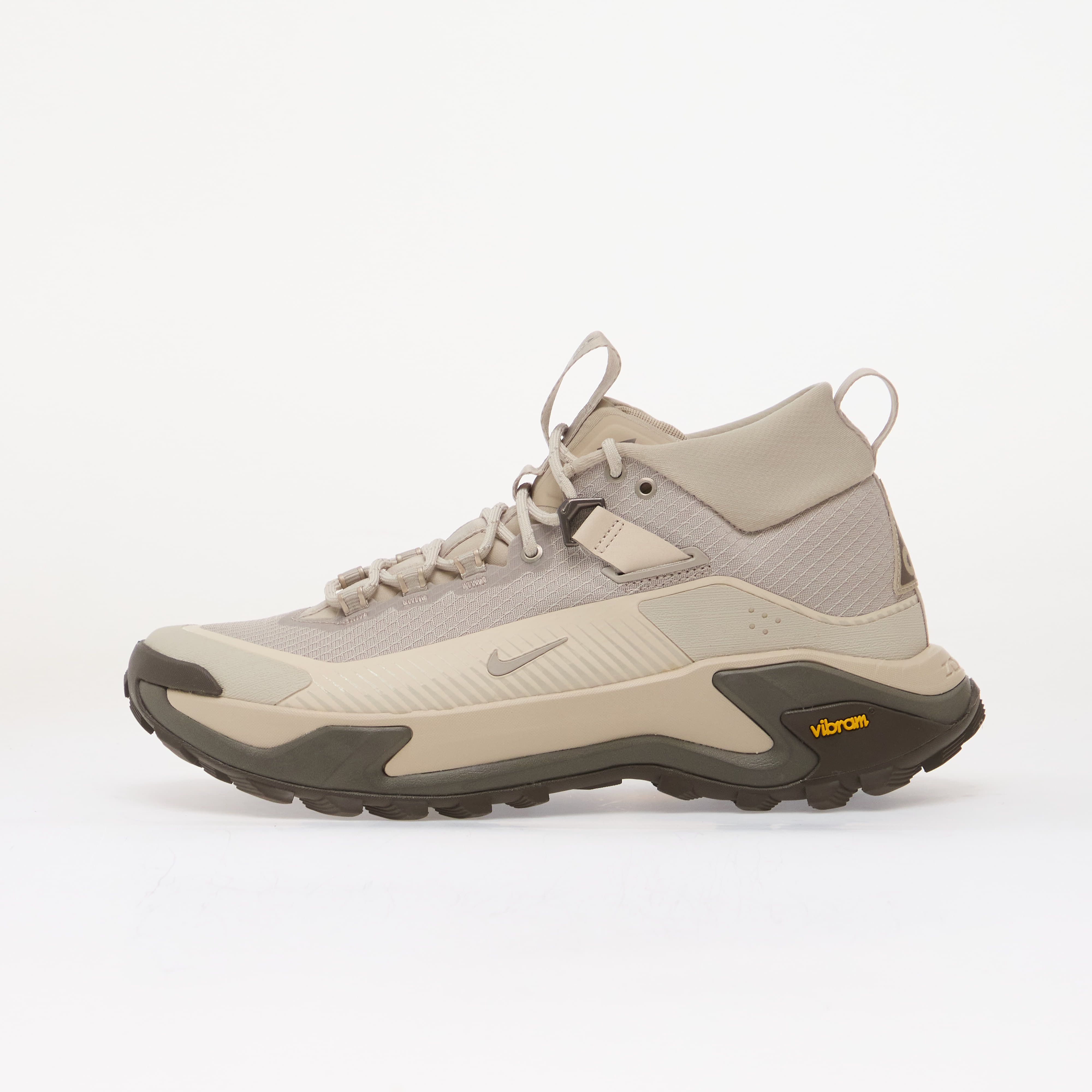 Сникърси Nike ACG Zegama Hike Cream Ii/ Cream Ii-Lt Orewood Brn EUR 41