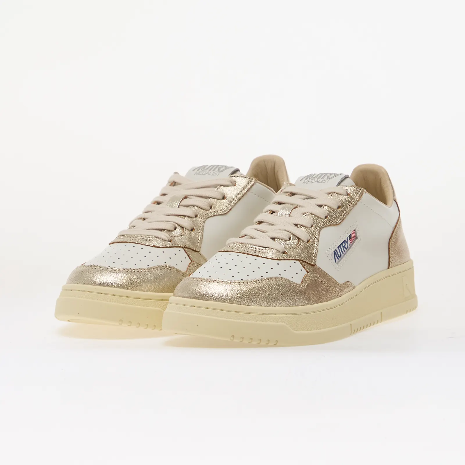 Sapatos de mulher Autry Medalist Low Woman White/ Platinum