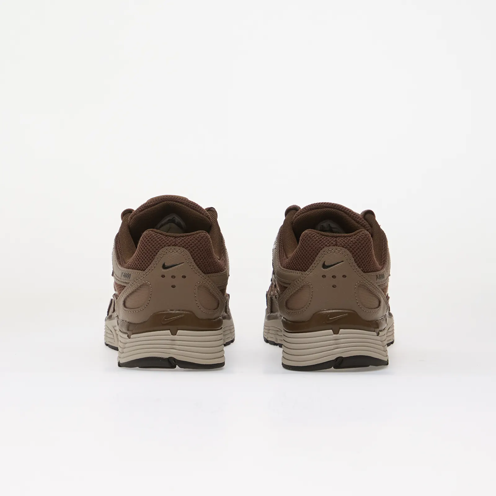 Miesten kengät Nike P-6000 Baroque Brown/ Black-Mink Brown-Cacao Wow