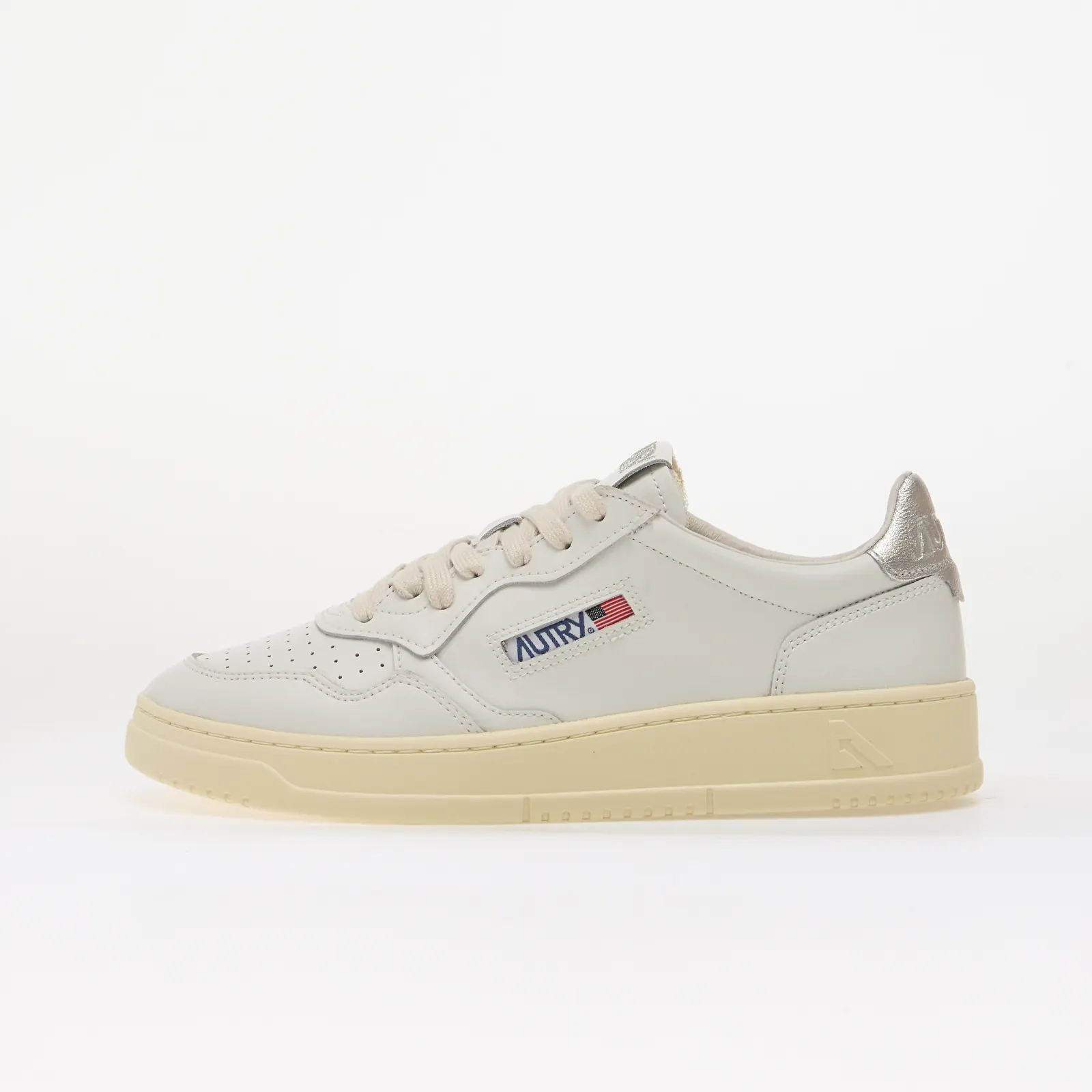 Skor för kvinnor Autry Medalist Low Woman White/ Silver