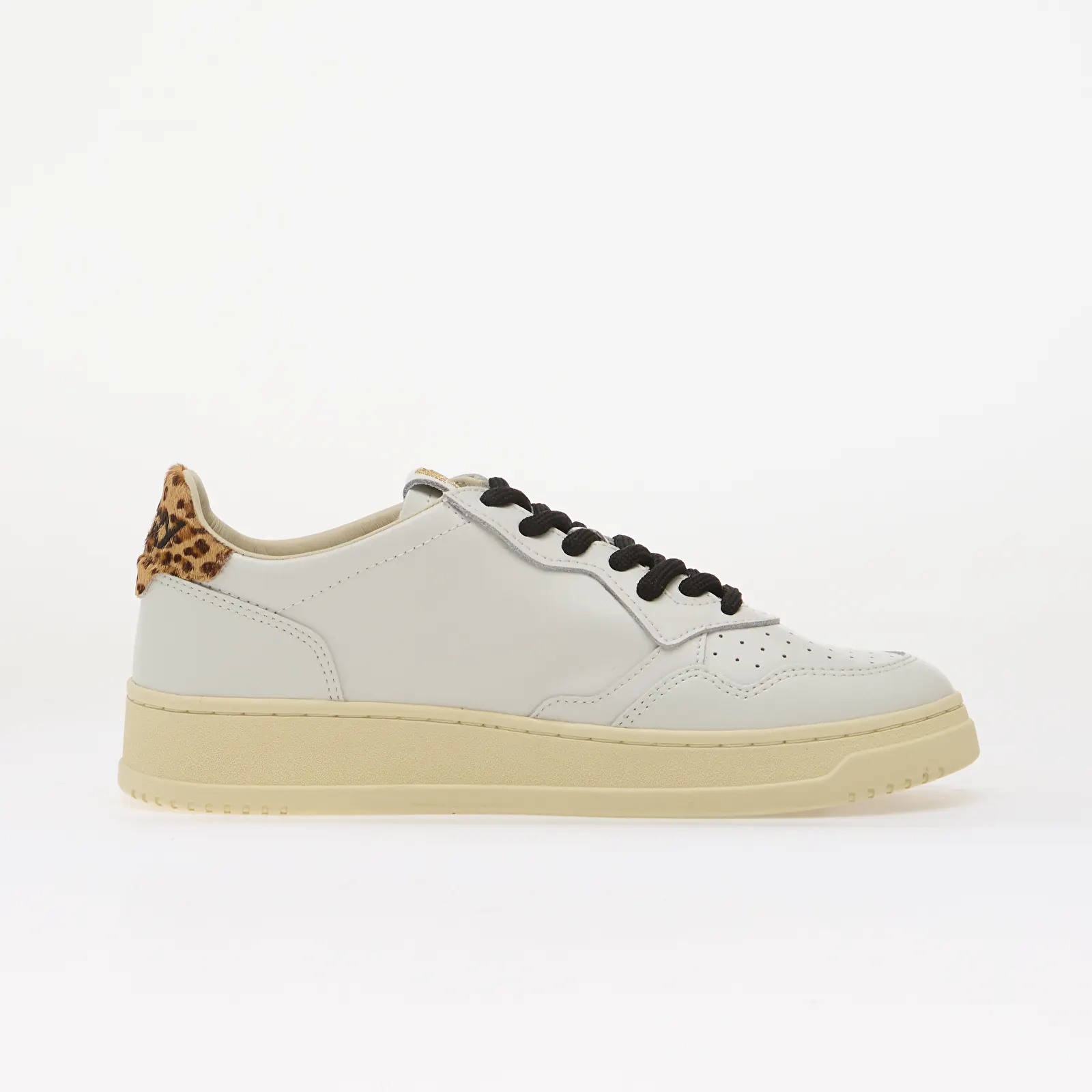 Women's shoes Autry Medalist Low Woman White/ Leopard