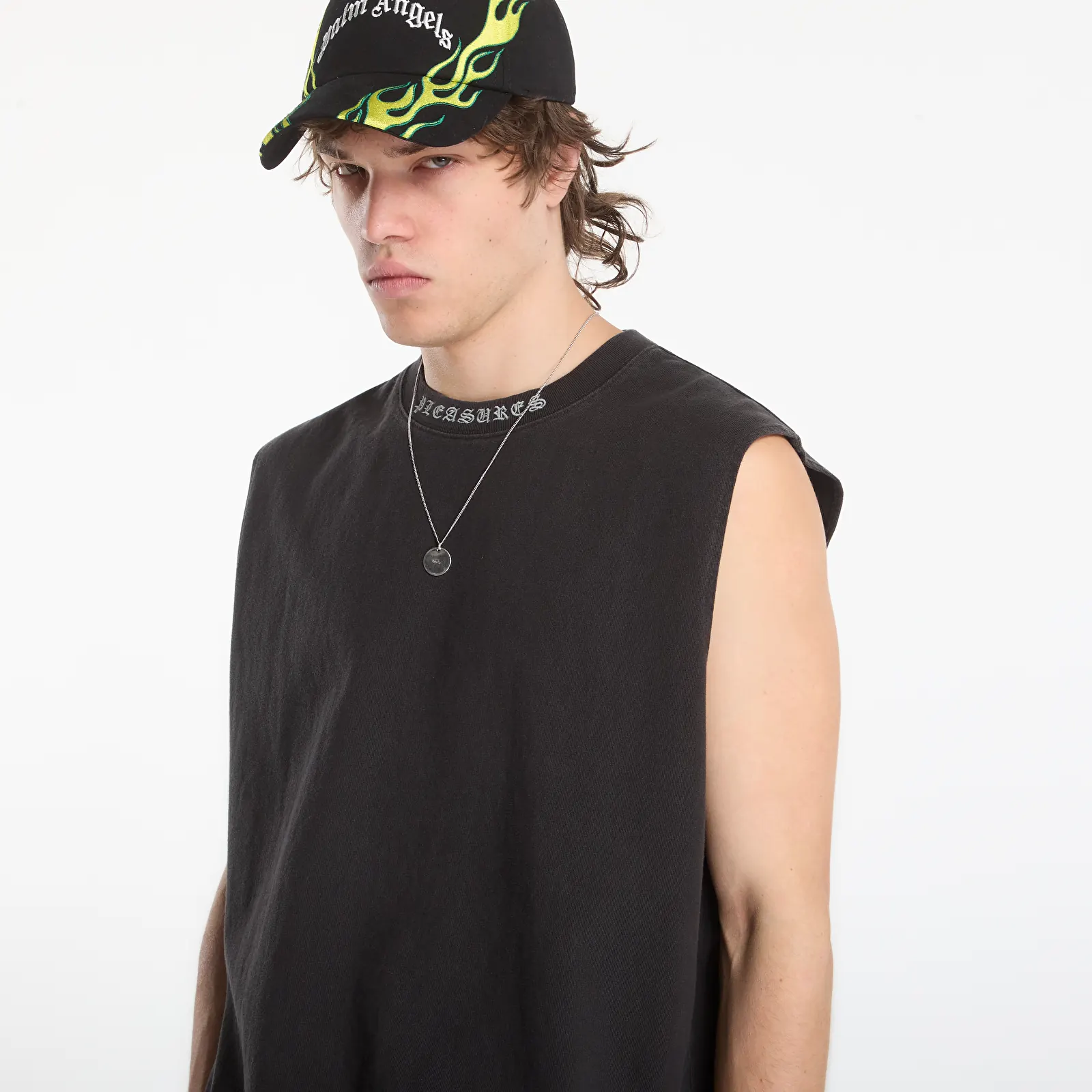T-shirts PLEASURES Sorrow Sleeveless Shirt Black