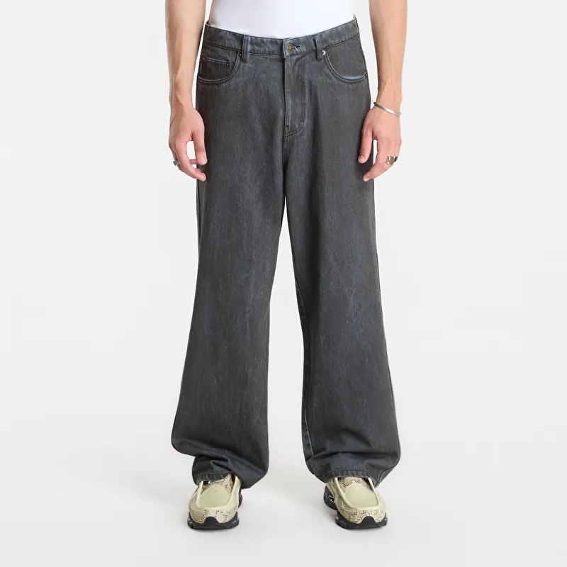 PLEASURES Spray Formula Baggy Jeans Black