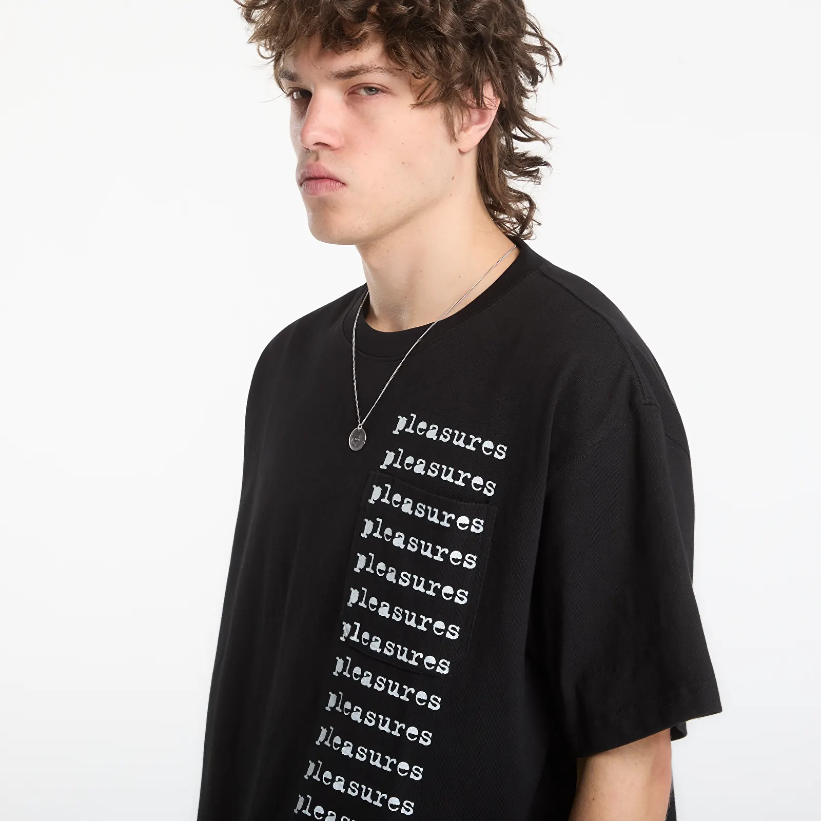 T-shirts  PLEASURES Slip Pocket Shirt Black