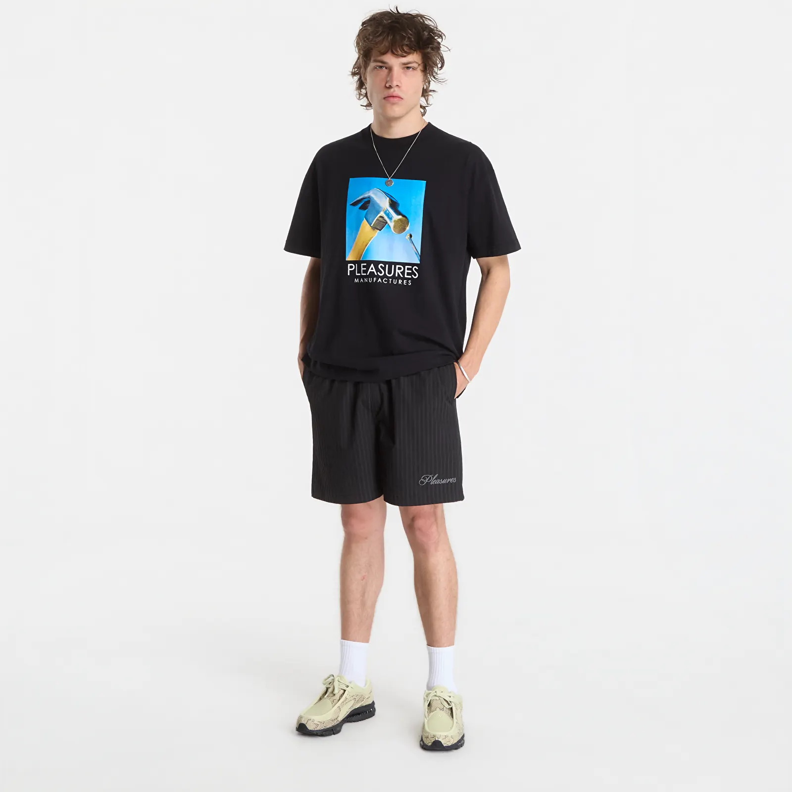 T-Shirts PLEASURES Hammer T-Shirt Black