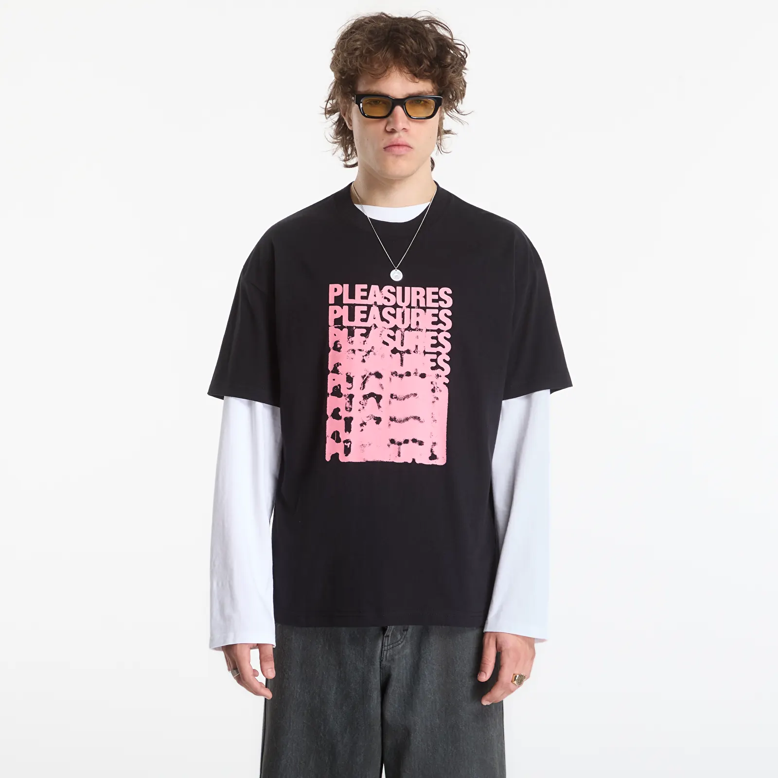 T-shirts PLEASURES Immolate T-Shirt Black