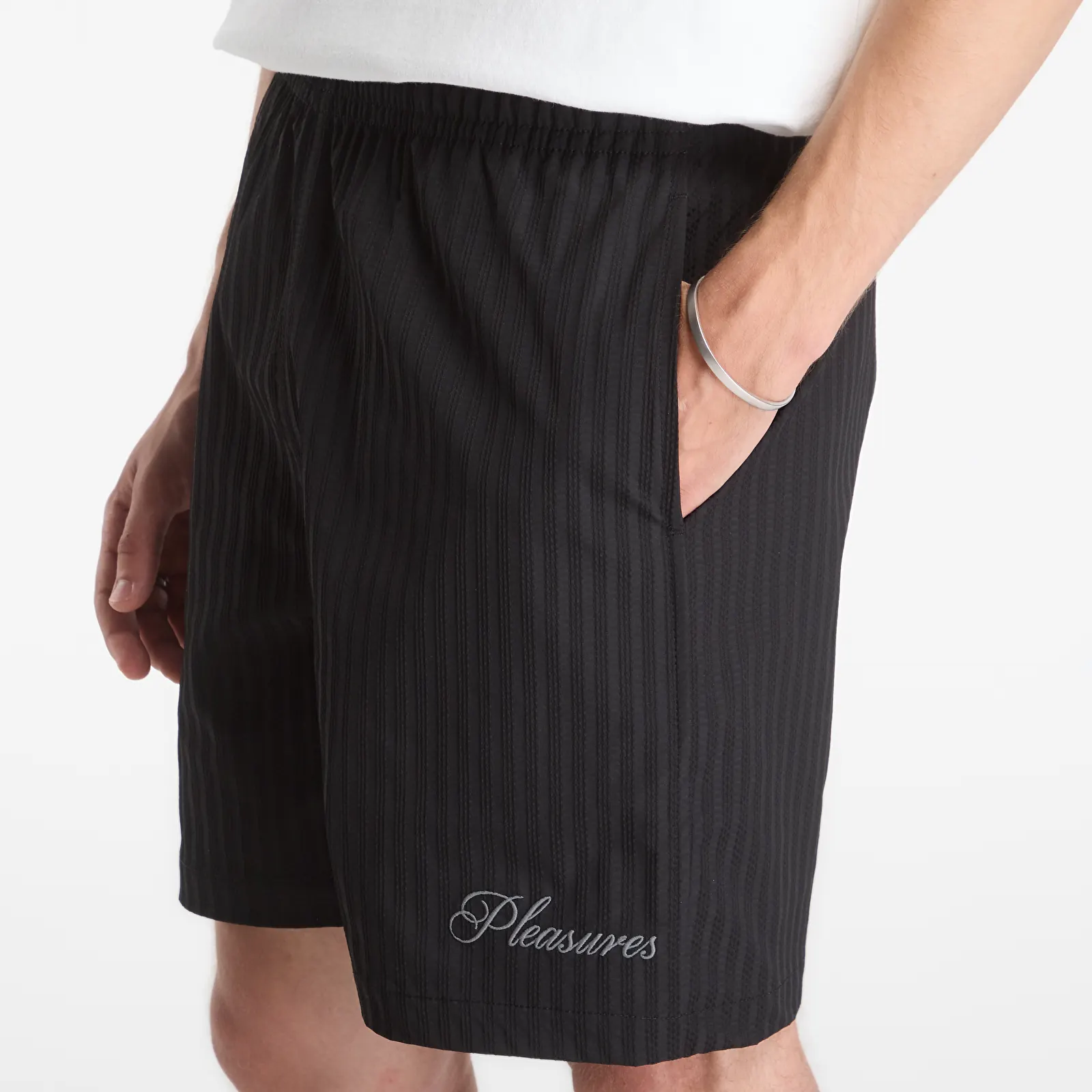 Shorts PLEASURES Fortunate Active Shorts Black