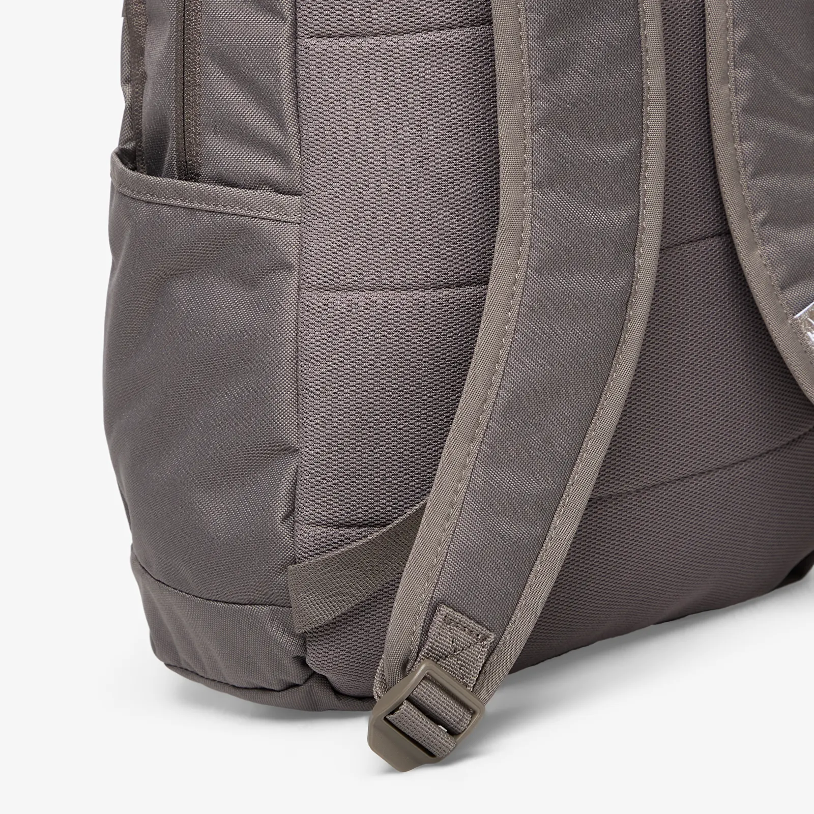 Rucksäcke Nike Elemental Backpack (21L) Cave Stone/ Cave Stone/ White