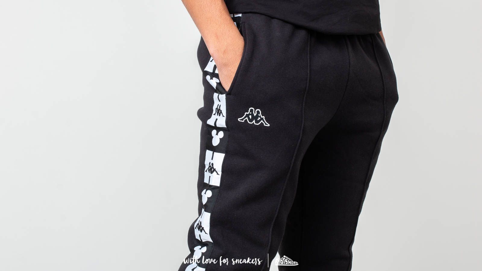 Pants and jeans Kappa Authentic Aplhonso Disney Sweatpants Black