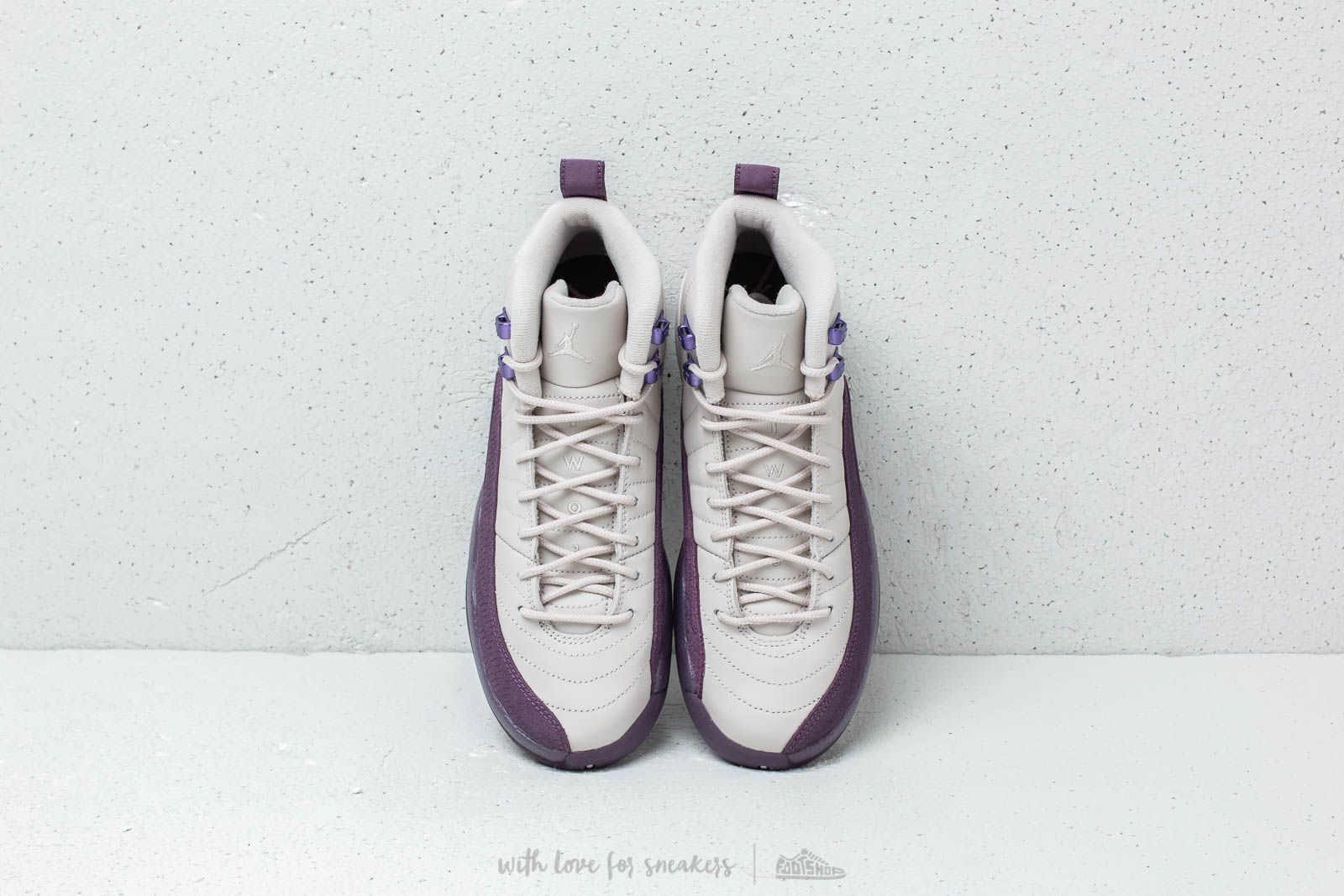 Women s shoes Air Jordan 12 Retro GS Desert Sand Desert Sand Footshop