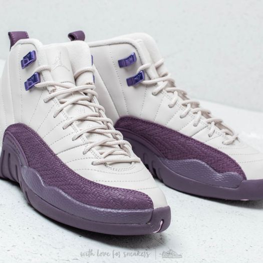 Jordan 12 outlet desert sand purple