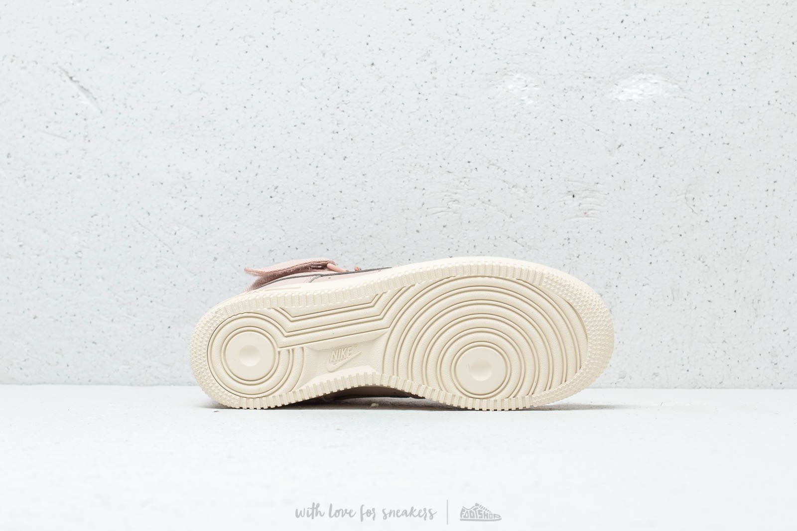 Buty damskie Nike W Air Force 1 Hi UT Particle Beige/ Particle Beige