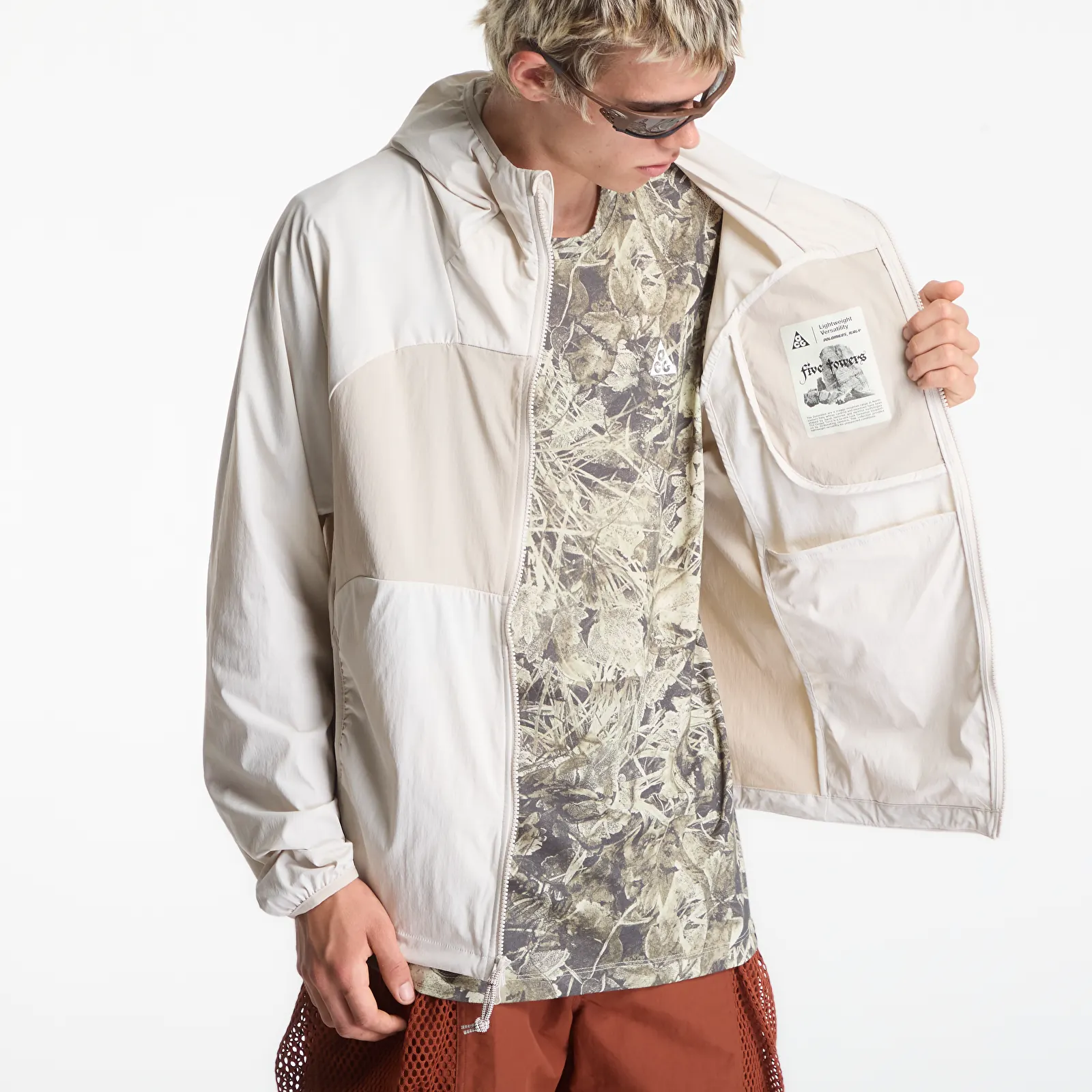 Jackets Nike ACG "Five Towers" Men's UV Protection Jacket Lt Orewood Brn/ Cream Ii/ Summit White