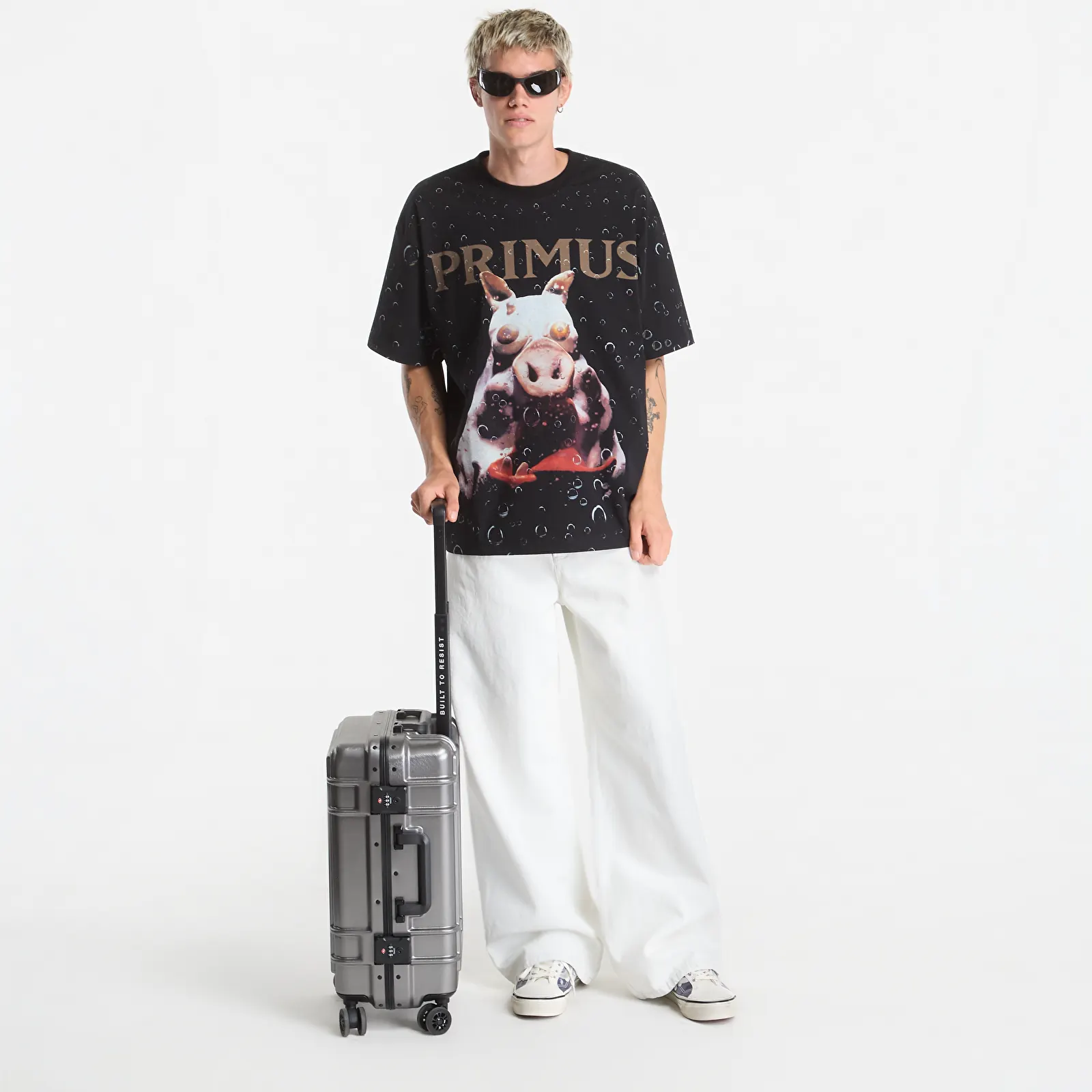 Tricouri  PLEASURES Pork Soda T-Shirt Black