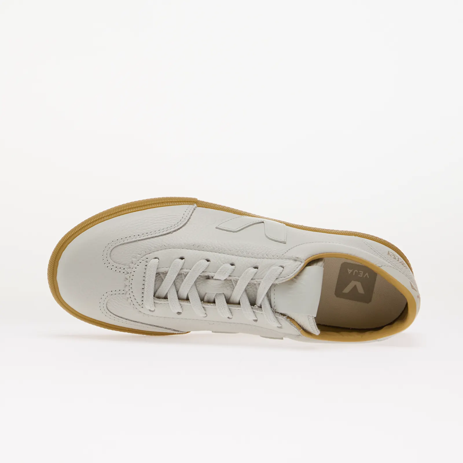 Women's shoes Veja Volley Sig Grained Oil Leather Pearl