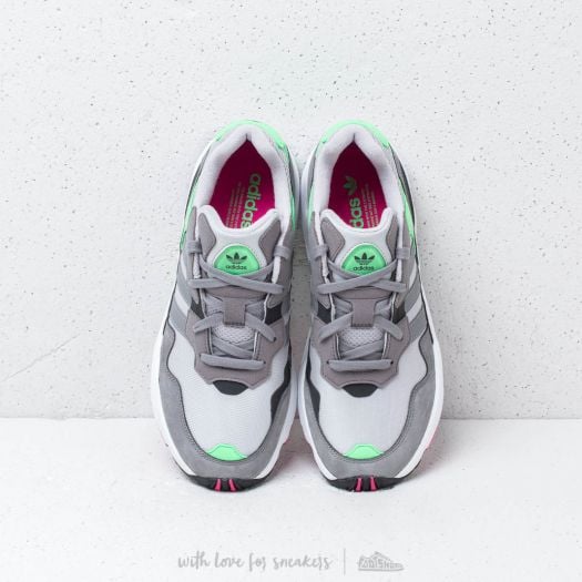 Adidas originals online yung-96 on feet