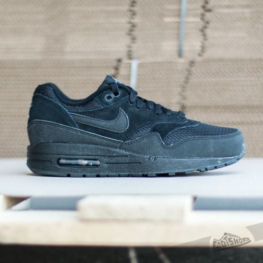 Nike Wmns Air Max 1 Essential