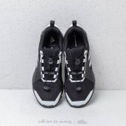 White mountaineering cheap terrex two gtx