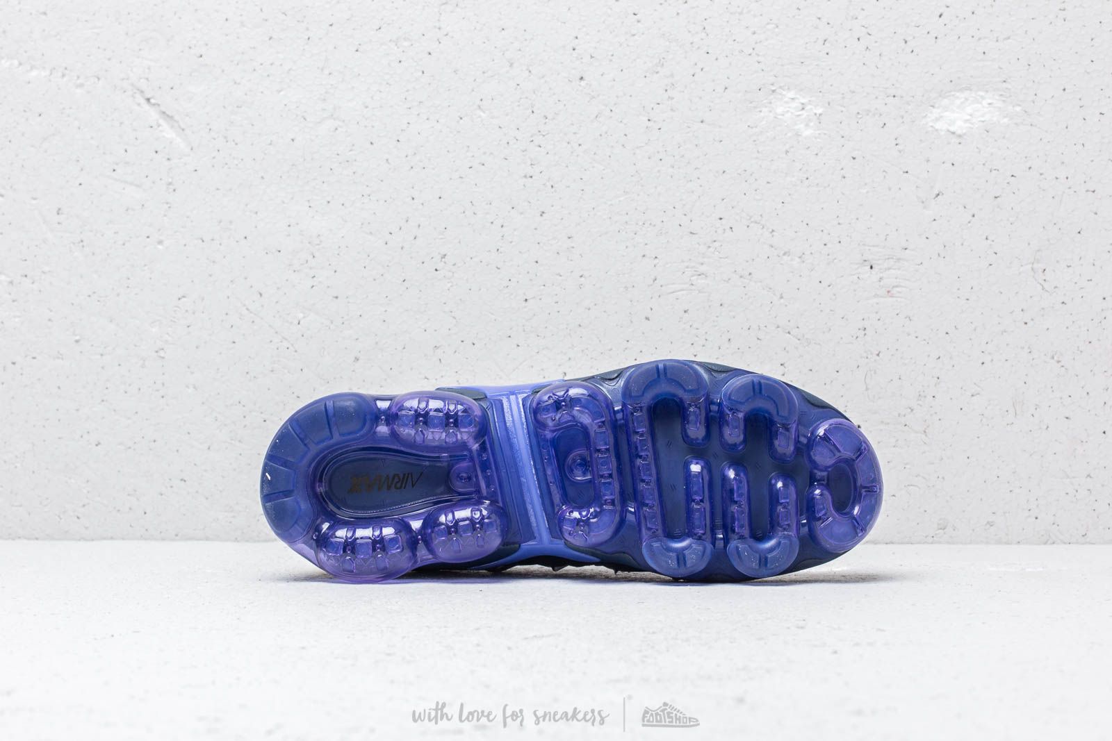 Vapormax plus persian on sale violet