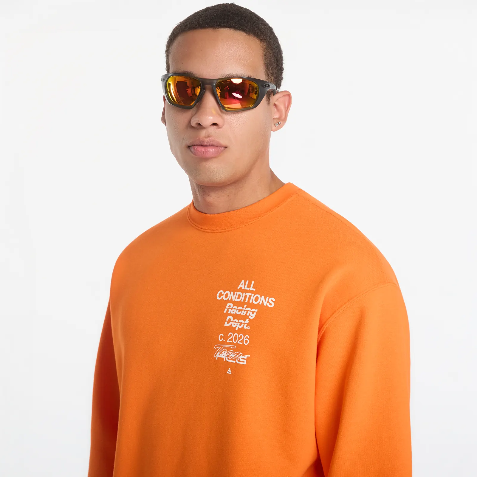 Sweatshirts Nike ACG Tuff Fleece Dri-FIT Crew-Neck Sweatshirt Safety Orange/ White