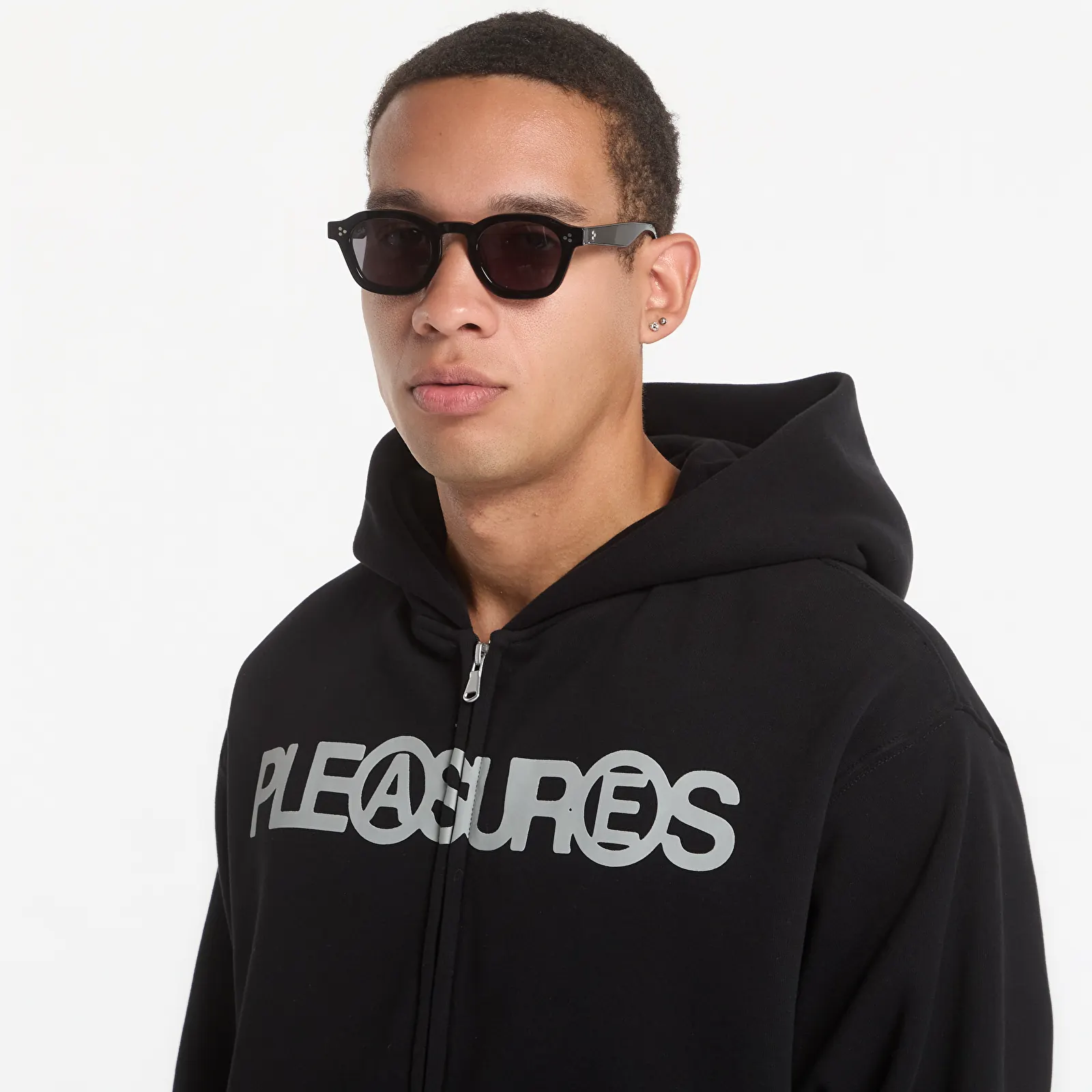 Mikinas ar kapuci un sporta krekli PLEASURES Zine Zip Hoodie Black