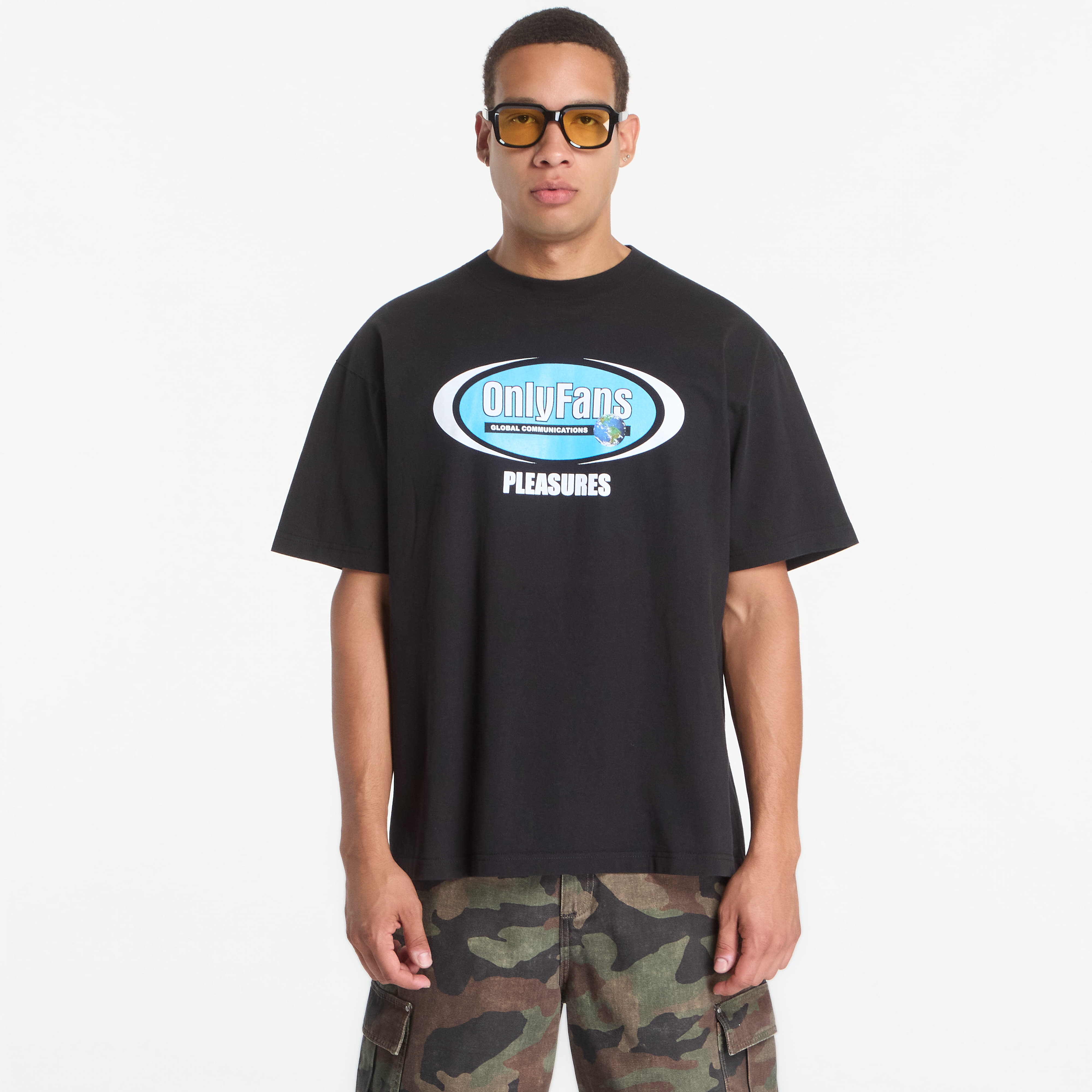 Tricou PLEASURES x OnlyFans Communications T-Shirt Black XXL
