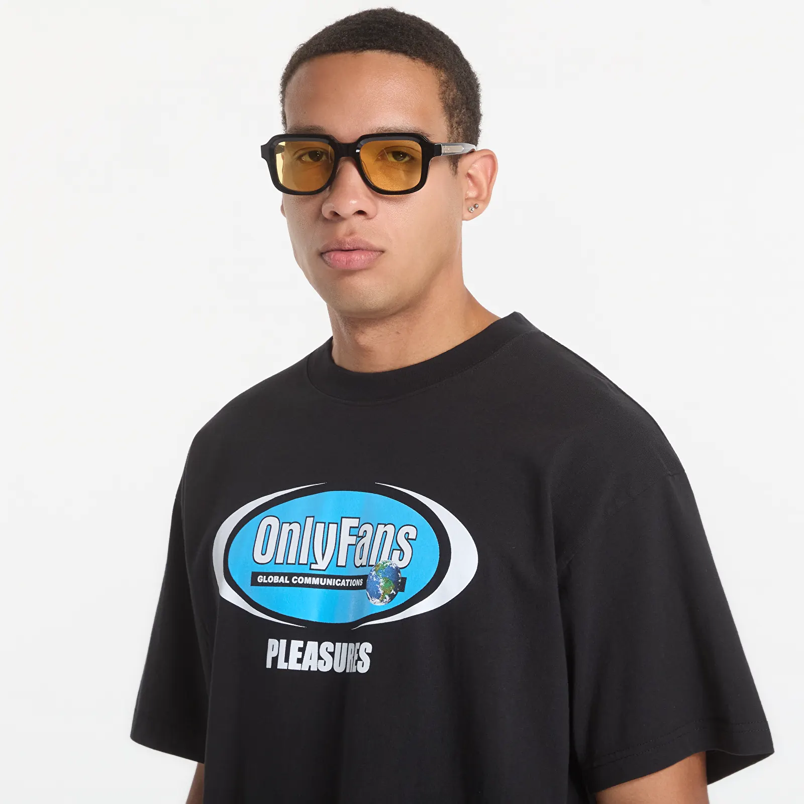 Тениски PLEASURES x OnlyFans Communications T-Shirt Black