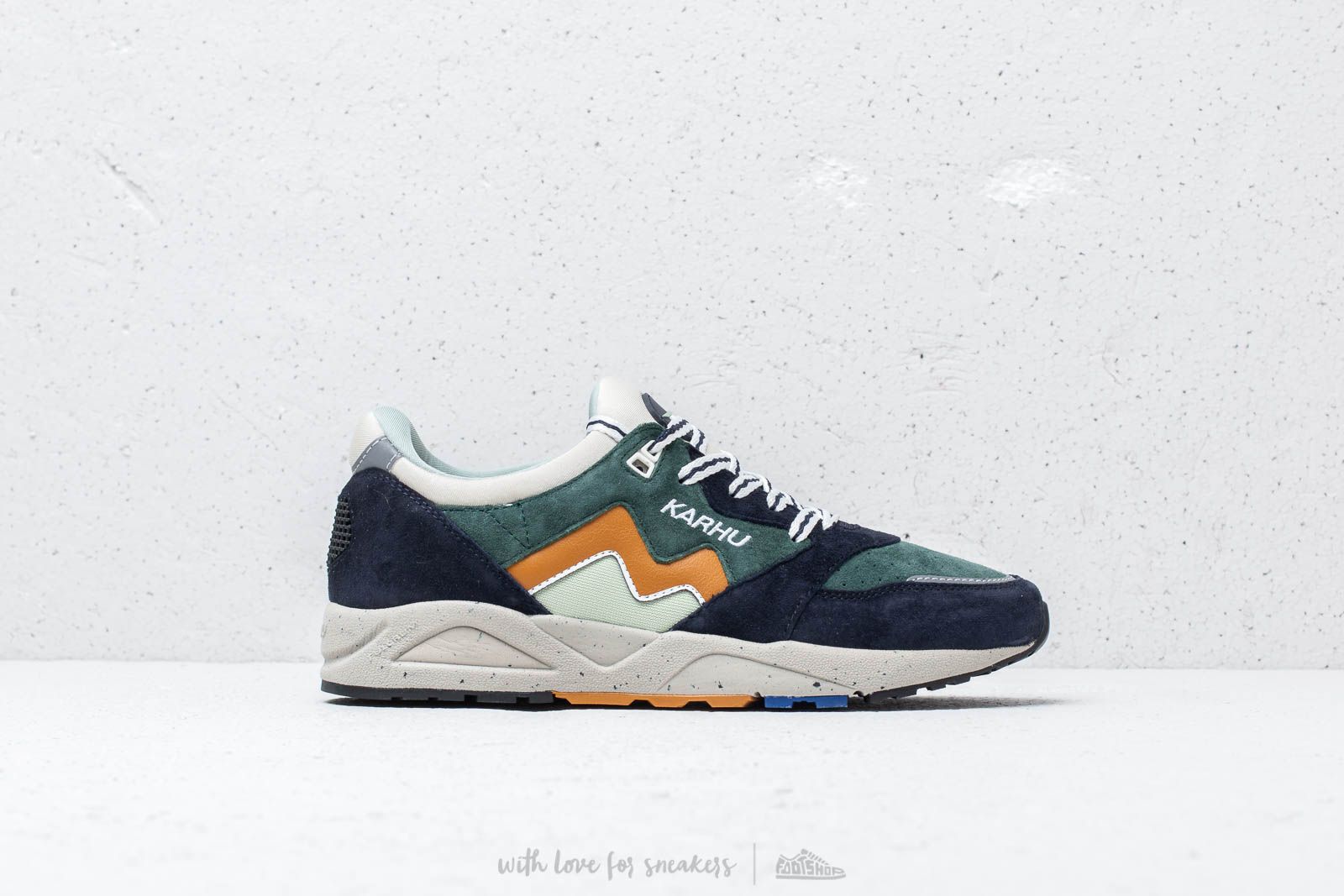 Chaussures et baskets homme Karhu Aria Night Sky/ June Bug
