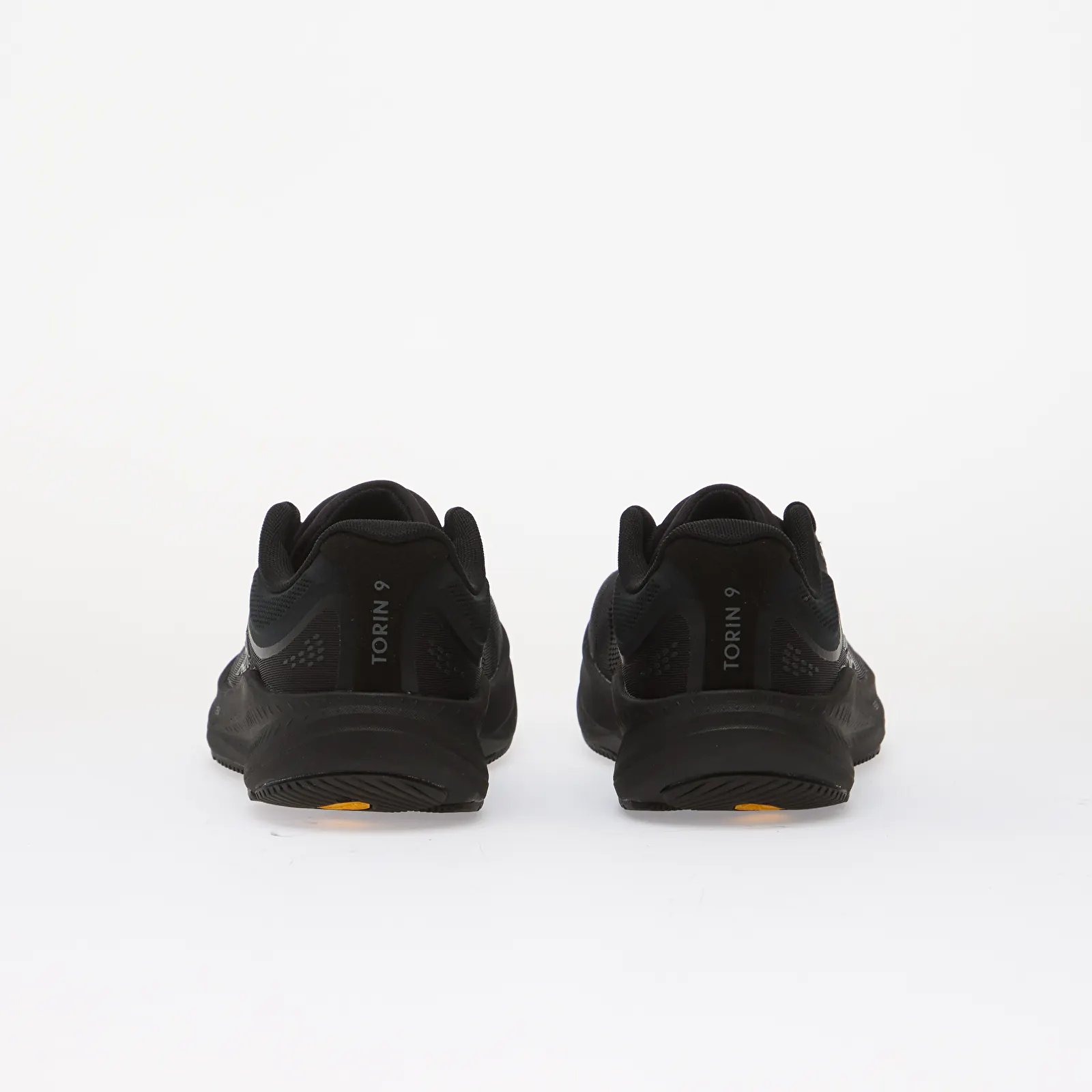 Meeste kingad Altra M Torin 9 Black/ Black/ Castlerock