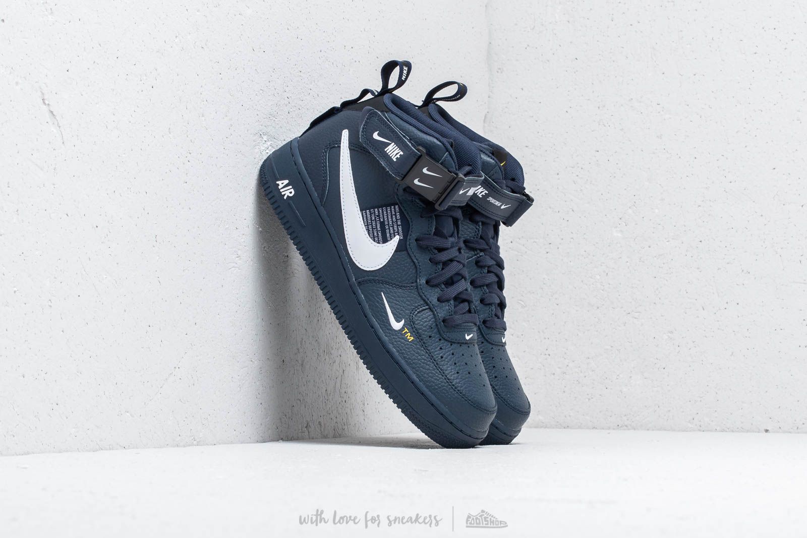 Air force 1 outlet mid 07 lv8 obsidian