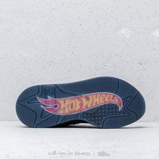 Hotwheel puma hot sale