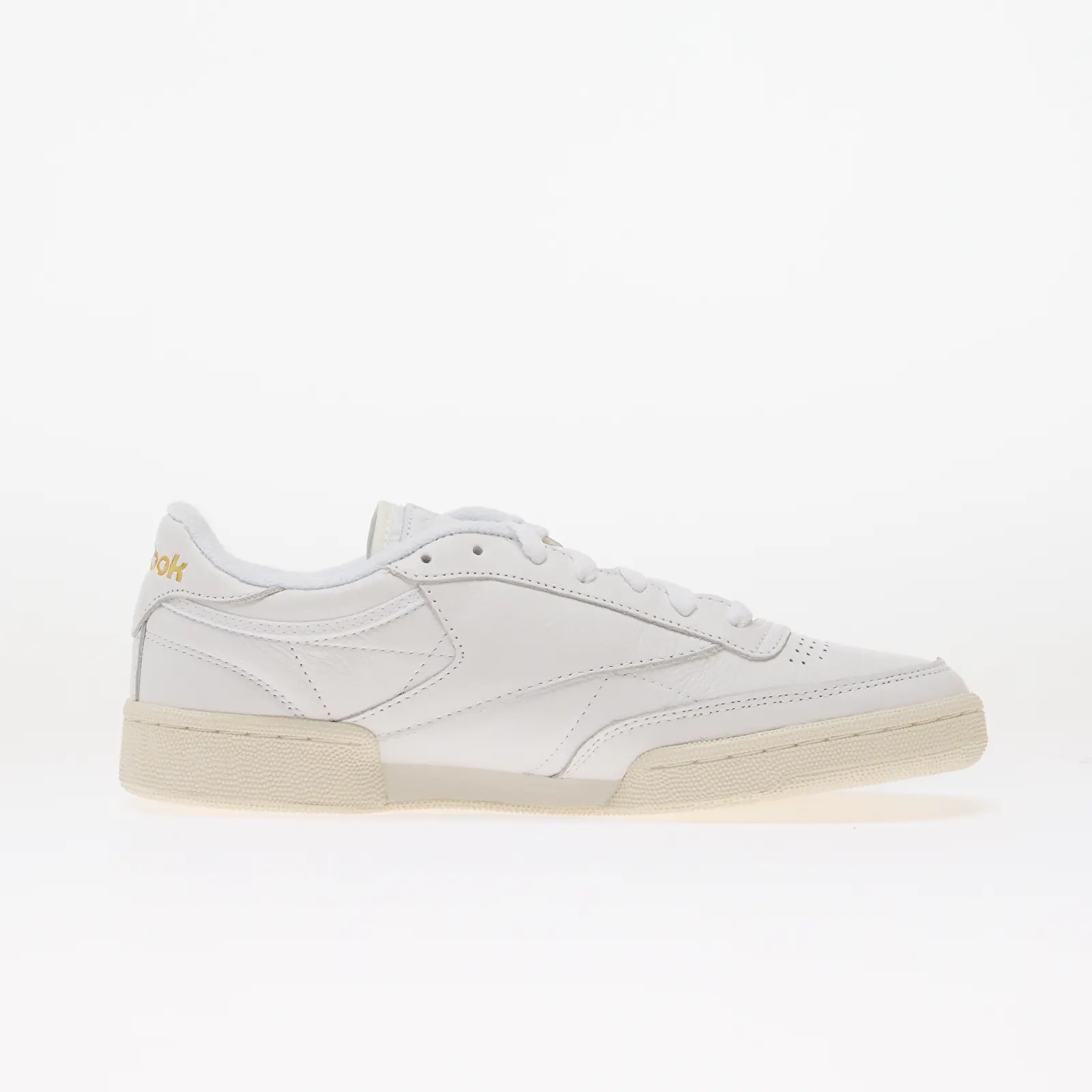 Kengät Reebok Club C 85 Ftwrwhite/ Chalk/ Gold