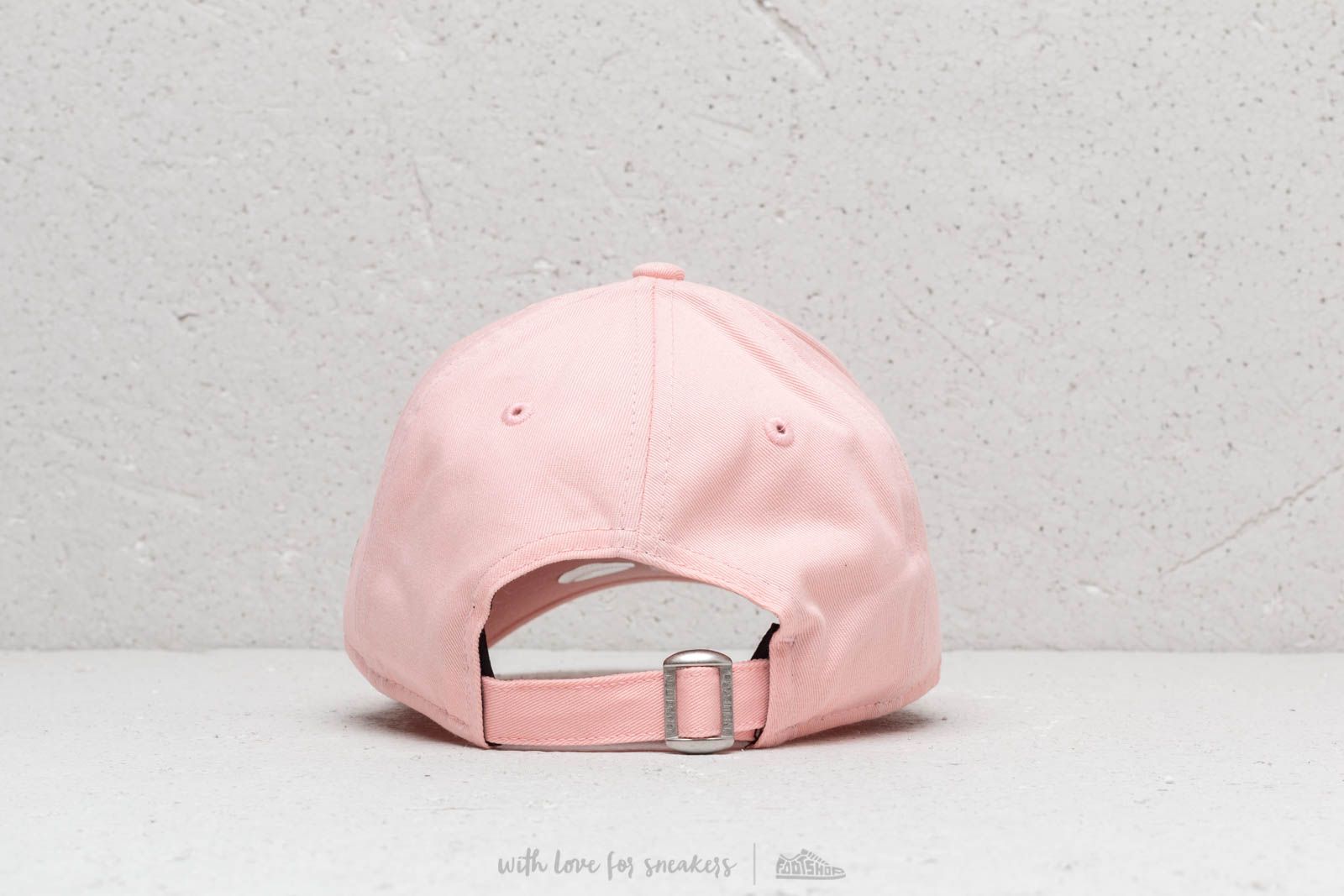 Sombrerería New Era 9Forty MLB LA Dodgers Heart Strapback Pink