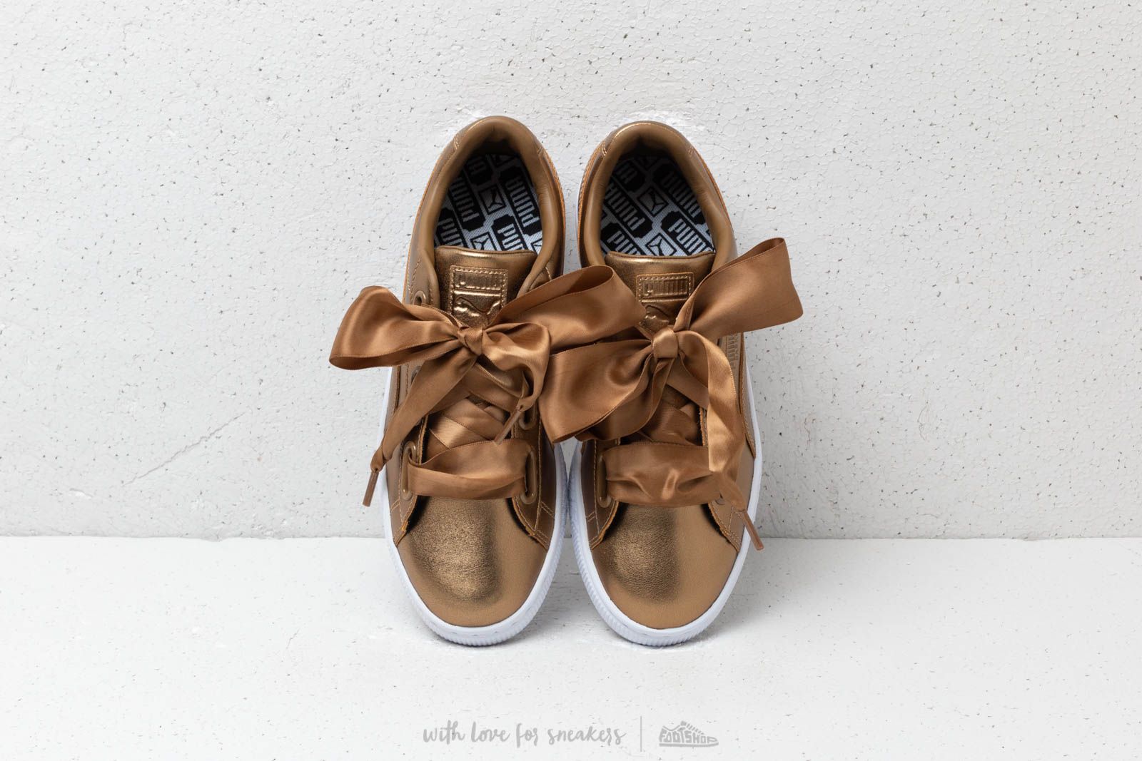 Women s shoes Puma Basket Heart Luxe Wn s Ermine Ermine Footshop