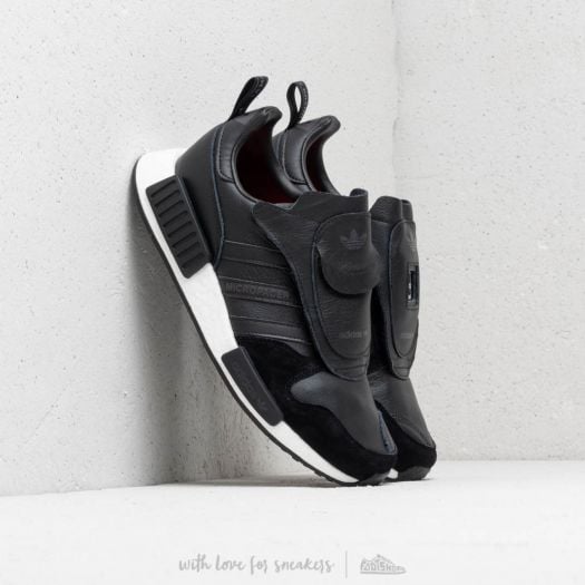Adidas micropacer r1 black hotsell