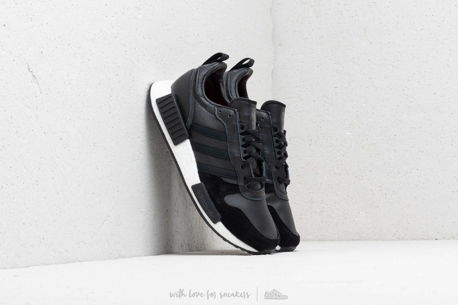 Nmd r1 x rising star hotsell
