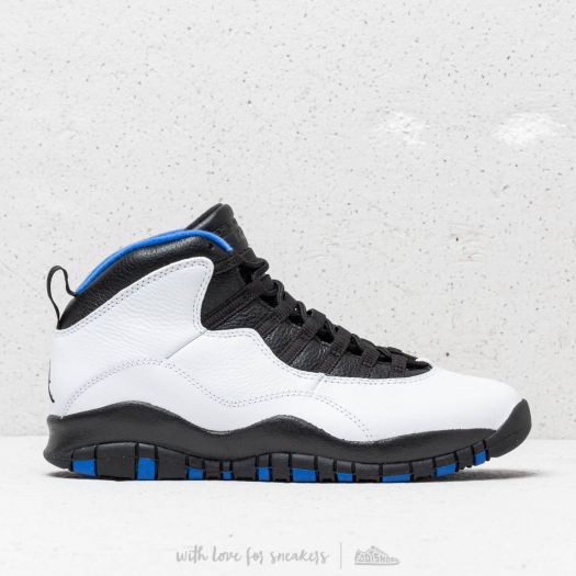 retro 10 white and blue