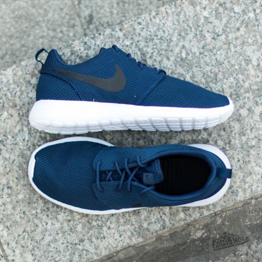 Roshe one midnight deals navy/white/black