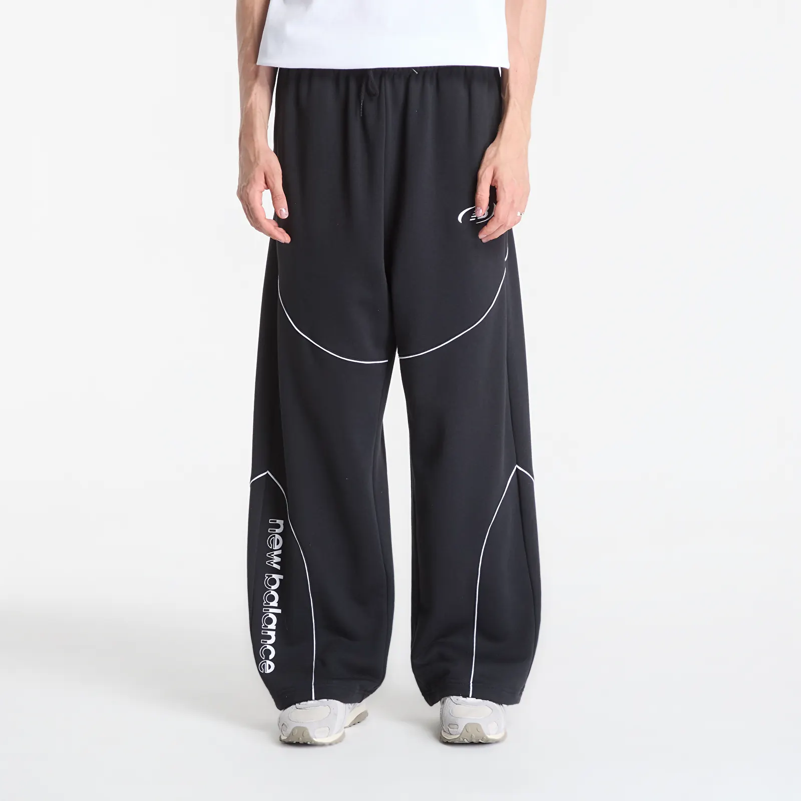 Vyriškos kelnės New Balance Trackside French Terry Pant Black